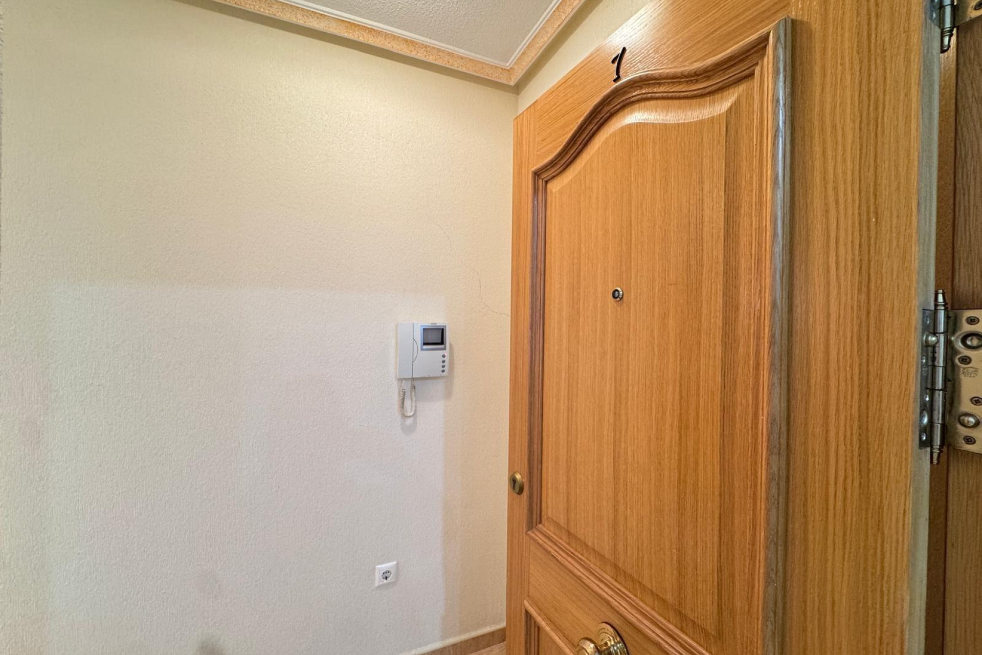 Resale - Apartment  - Torrevieja - Estacion de autobuses