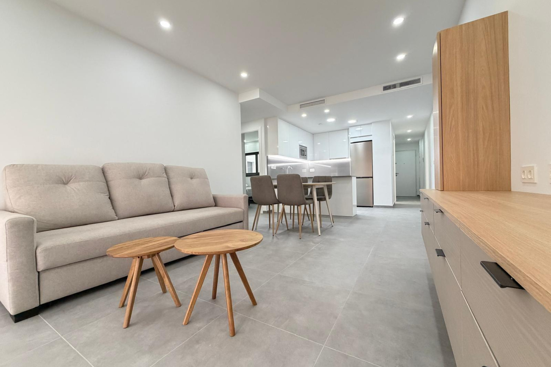 Resale - Apartment  - Torrevieja - Estacion de autobuses