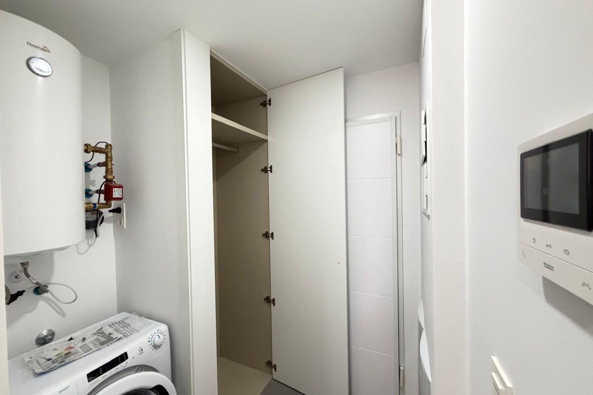 Resale - Apartment  - Torrevieja - Estacion de autobuses