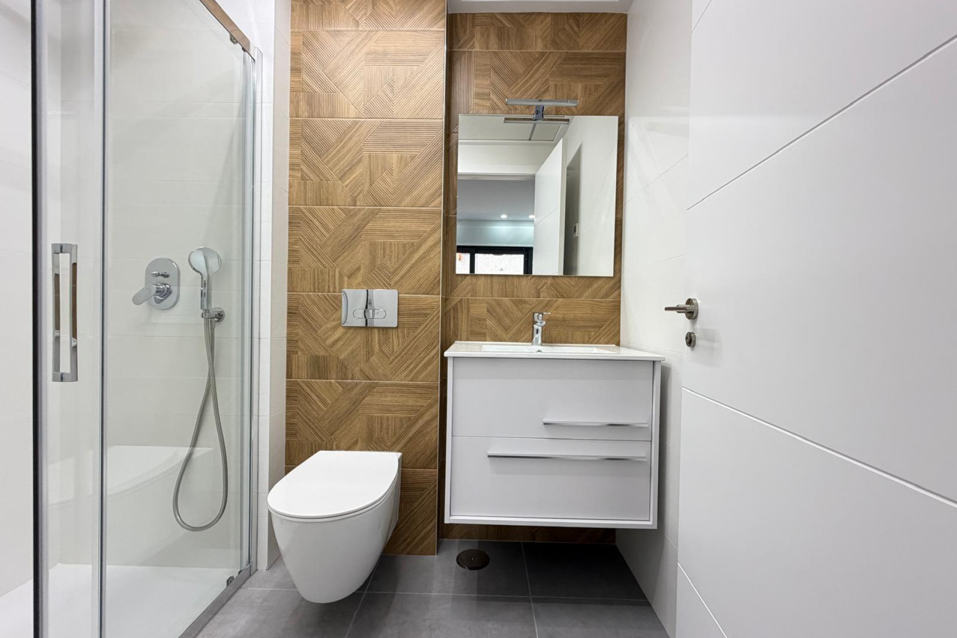 Resale - Apartment  - Torrevieja - Estacion de autobuses