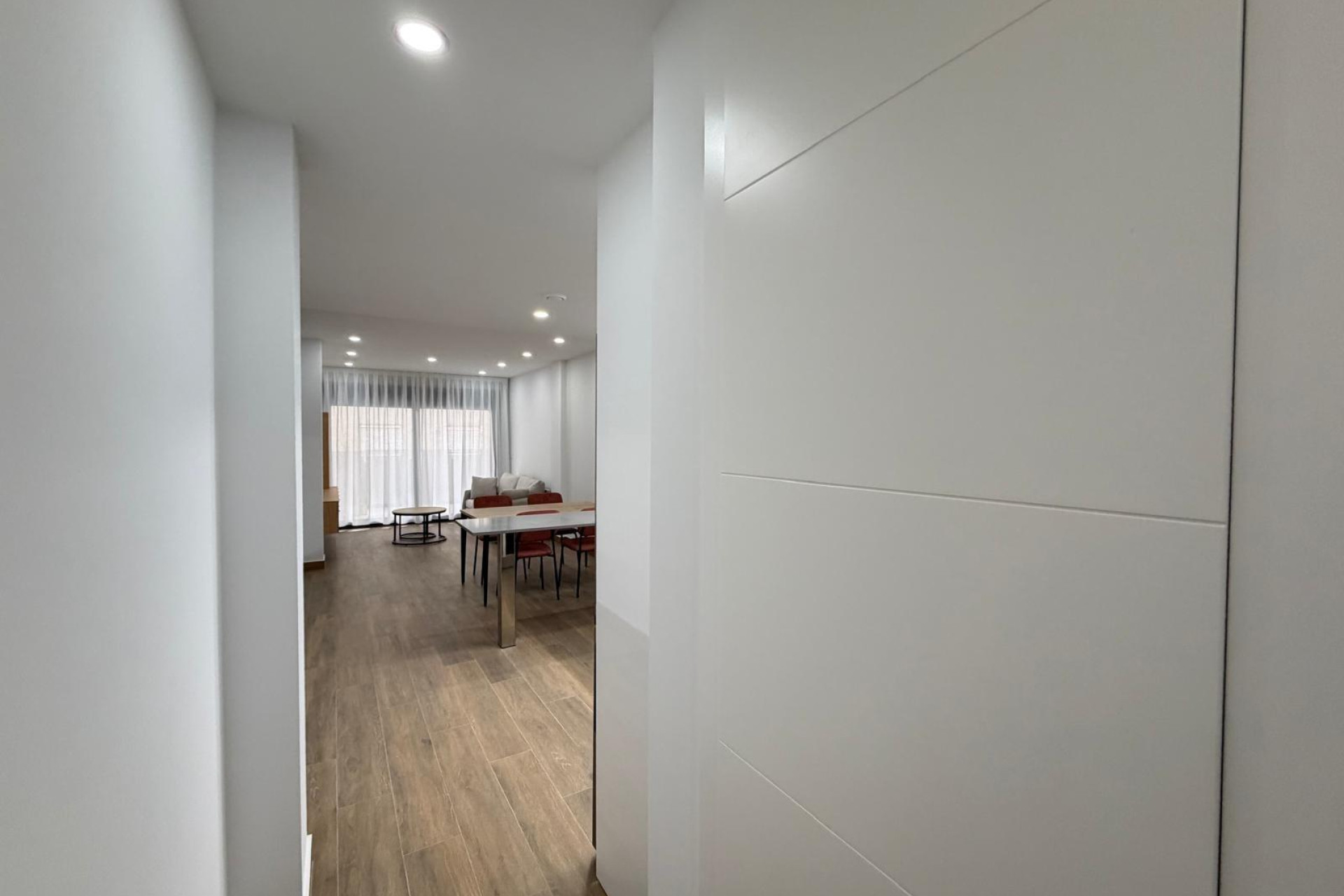 Resale - Apartment  - Torrevieja - Estacion de autobuses