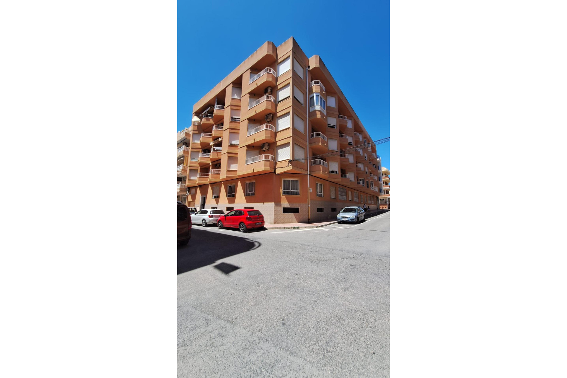 Resale - Apartment  - Torrevieja - Habaneras