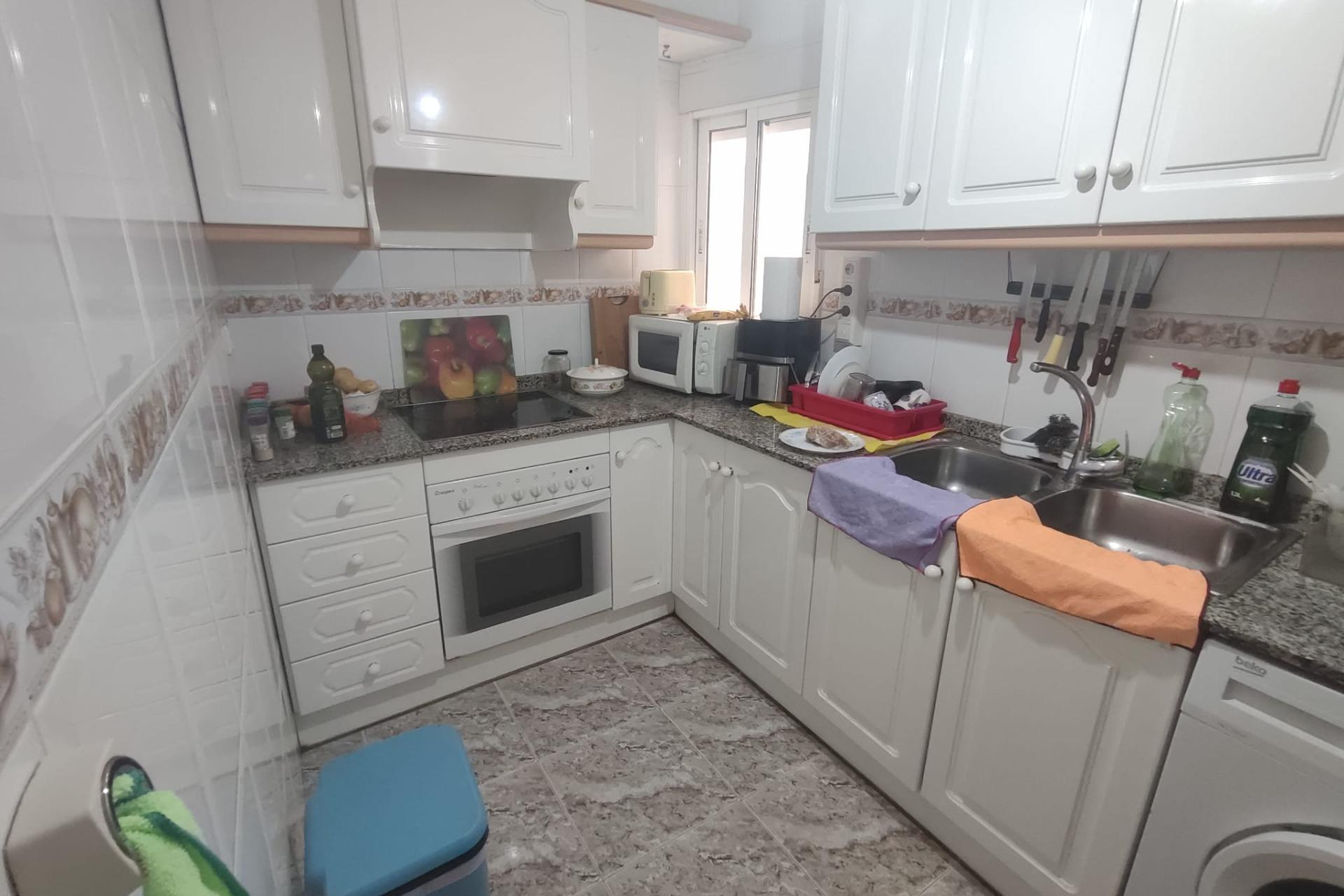 Resale - Apartment  - Torrevieja - Habaneras
