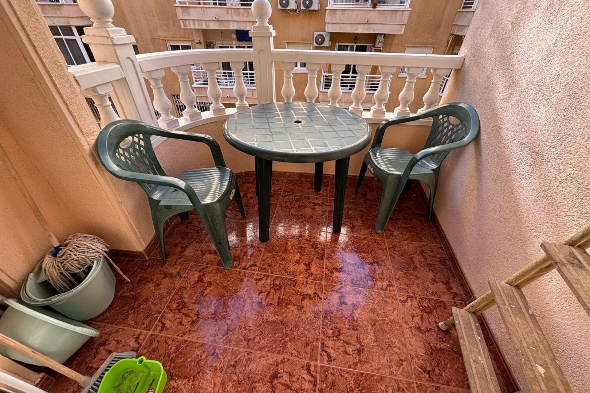 Resale - Apartment  - Torrevieja - Habaneras