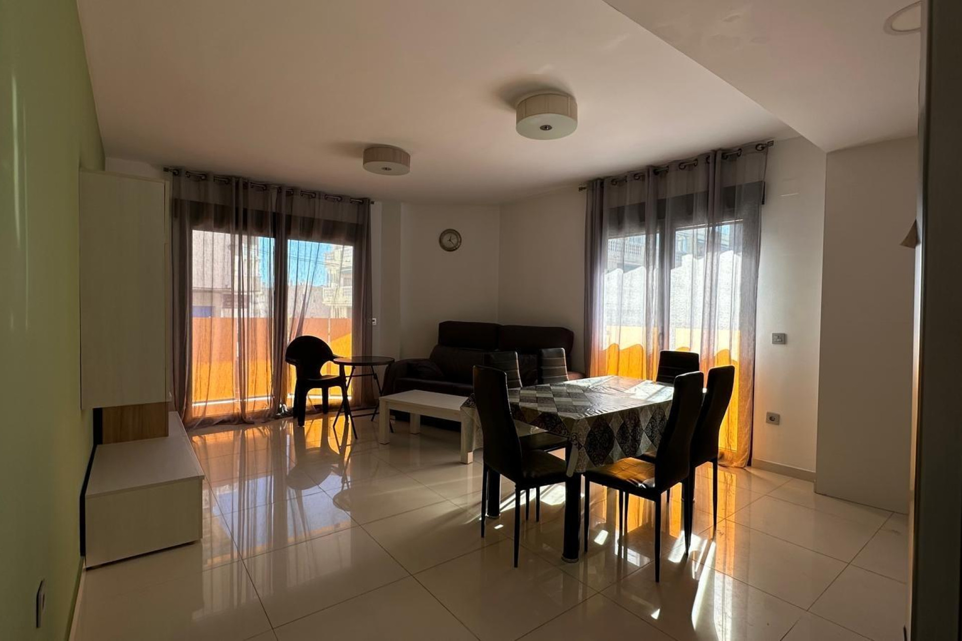 Resale - Apartment  - Torrevieja - Habaneras