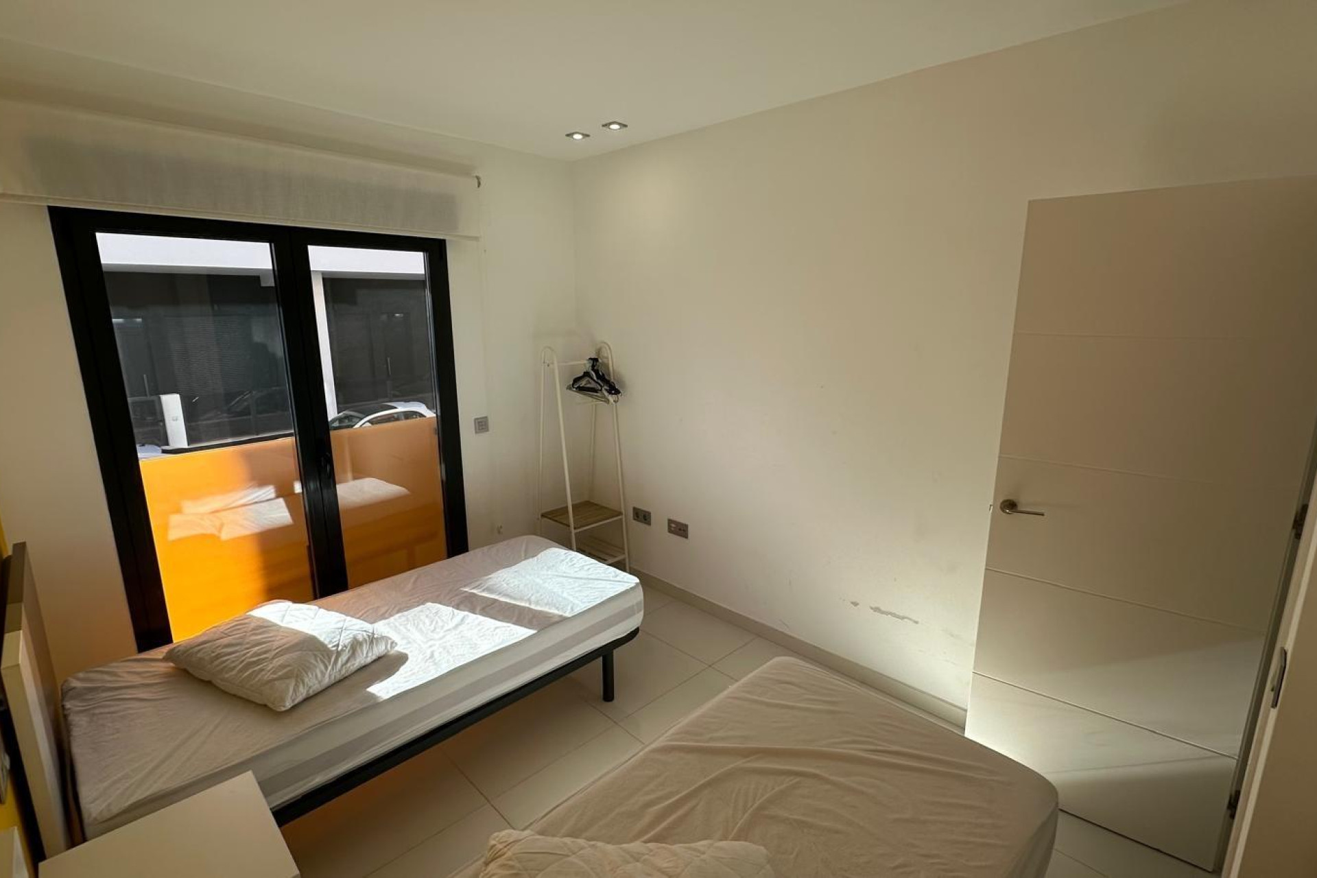 Resale - Apartment  - Torrevieja - Habaneras