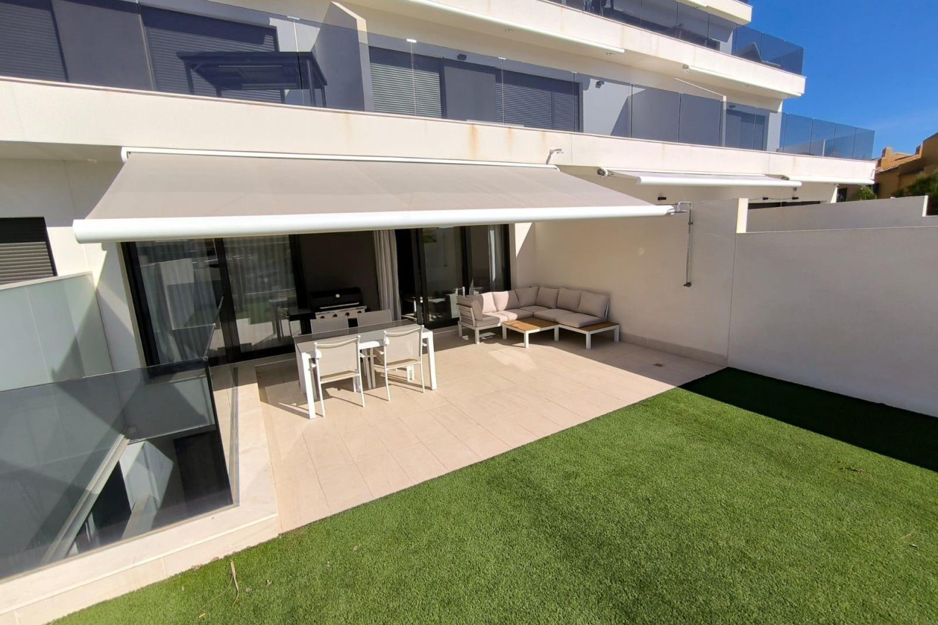 Resale - Apartment  - Torrevieja - Habaneras