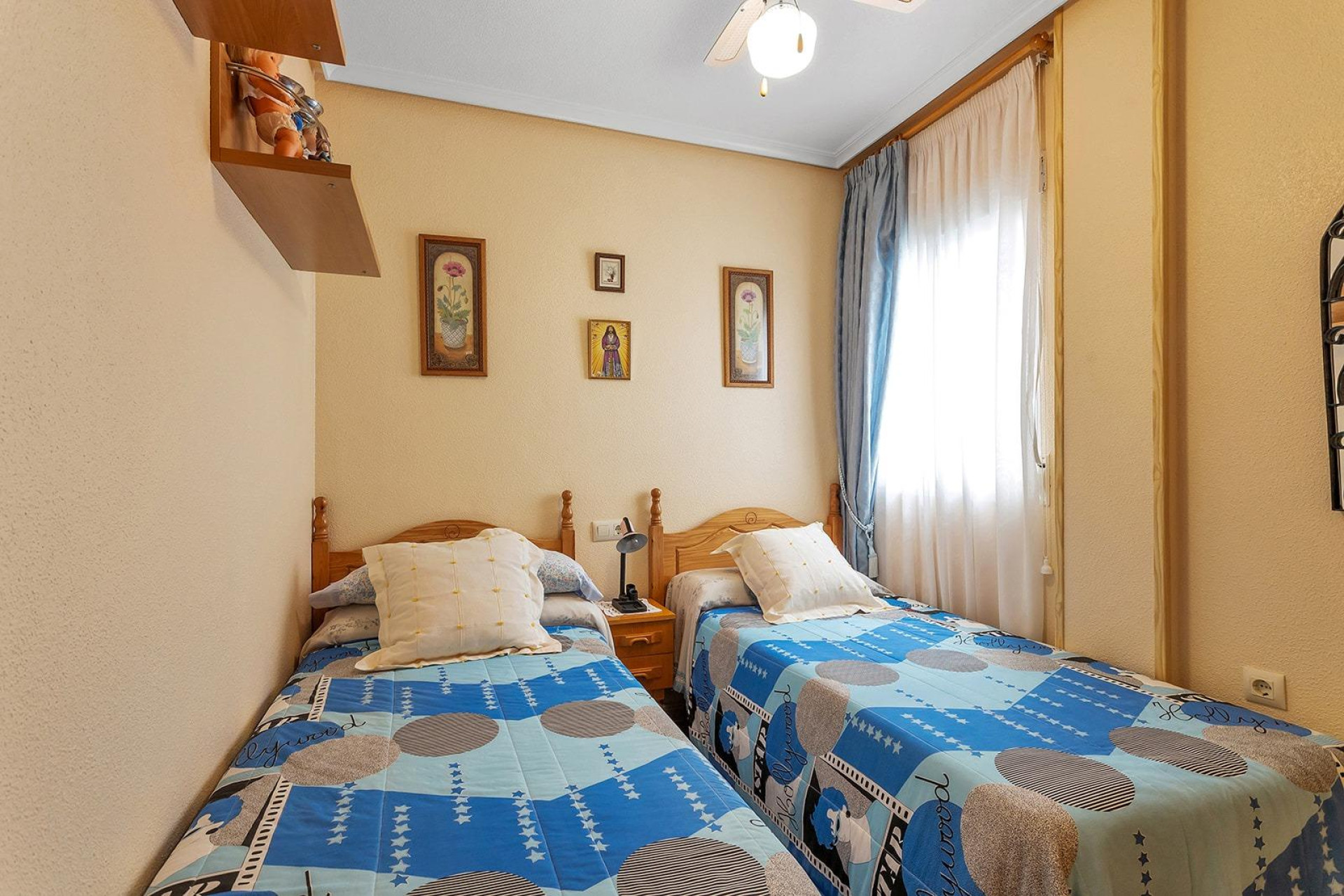 Resale - Apartment  - Torrevieja - La Mata pueblo