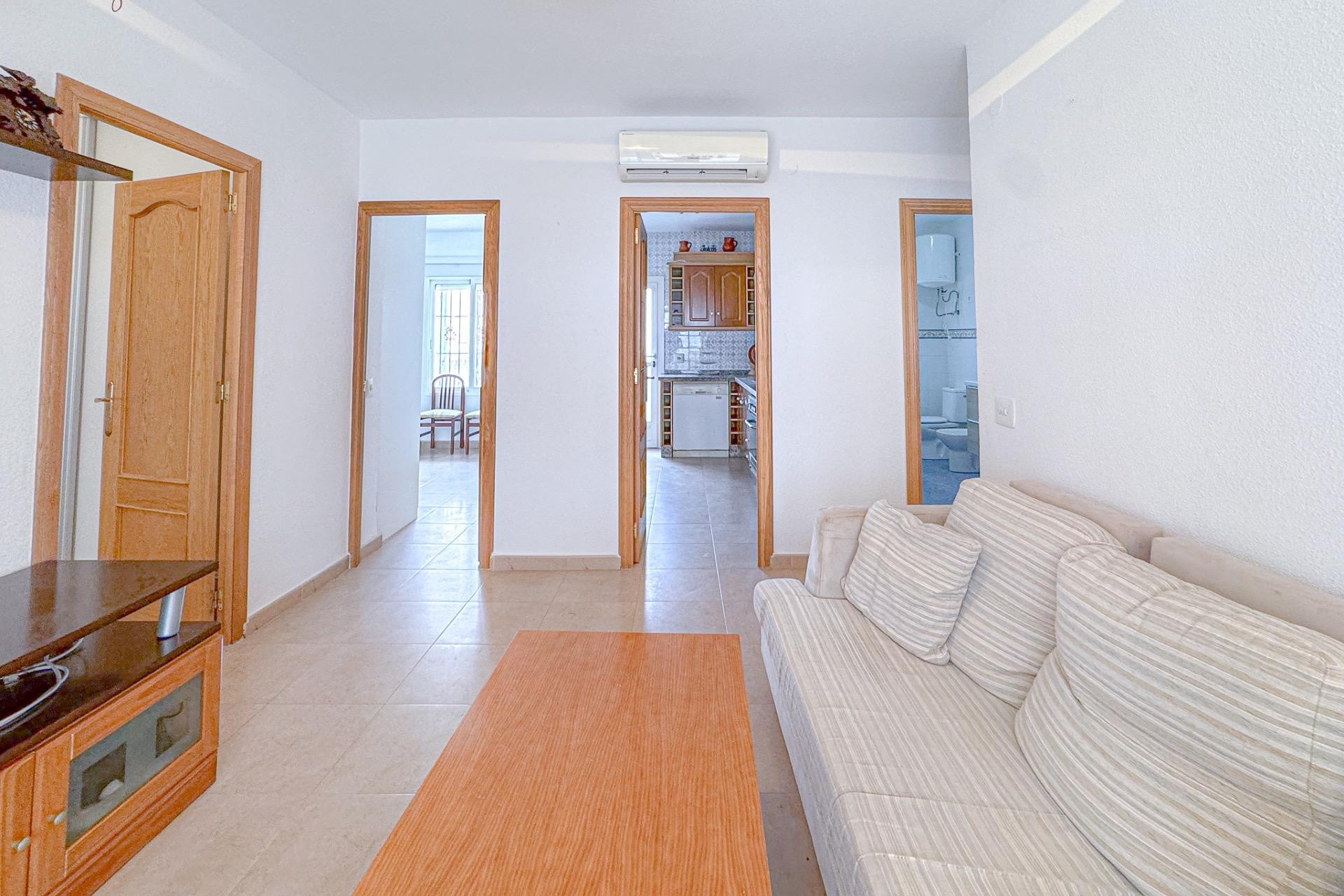 Resale - Apartment  - Torrevieja - La Mata pueblo