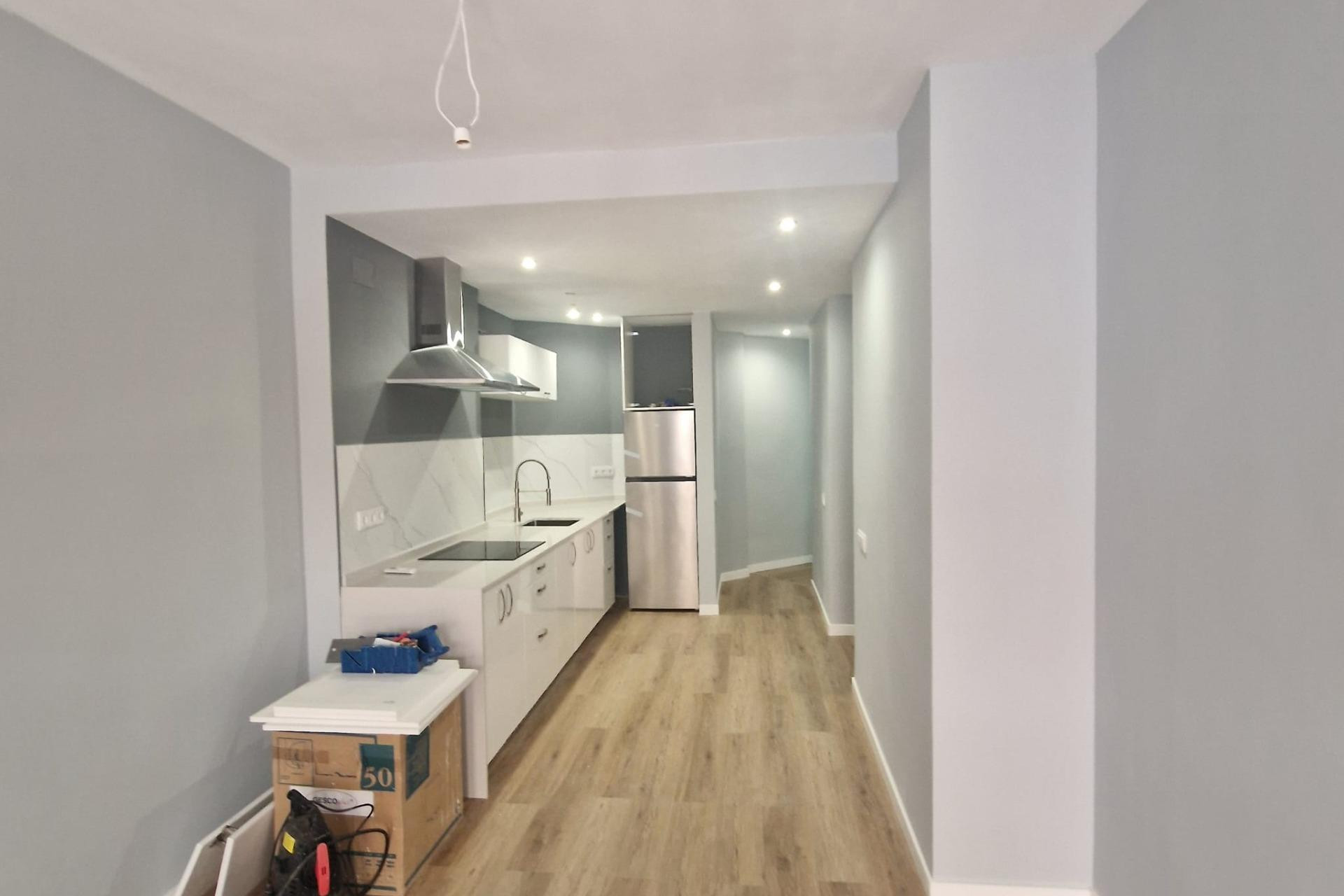 Resale - Apartment  - Torrevieja - La Mata pueblo