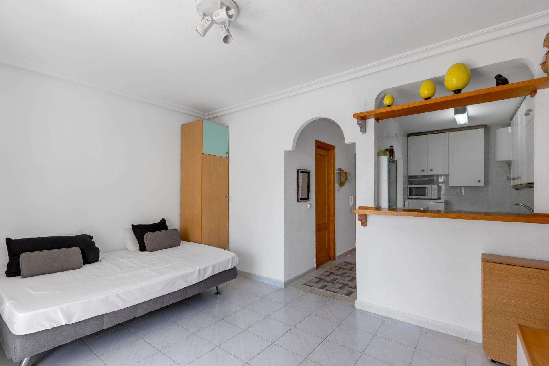 Resale - Apartment  - Torrevieja - La Mata