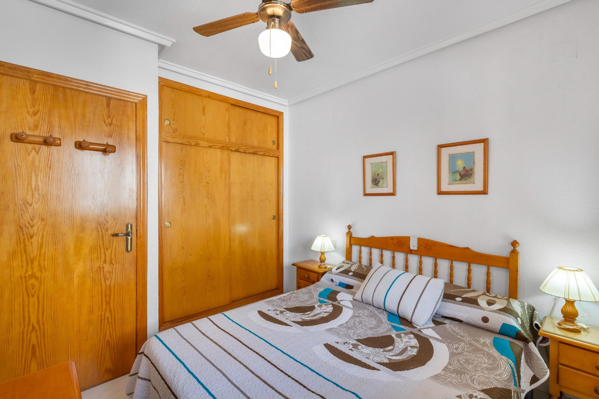 Resale - Apartment  - Torrevieja - La Mata