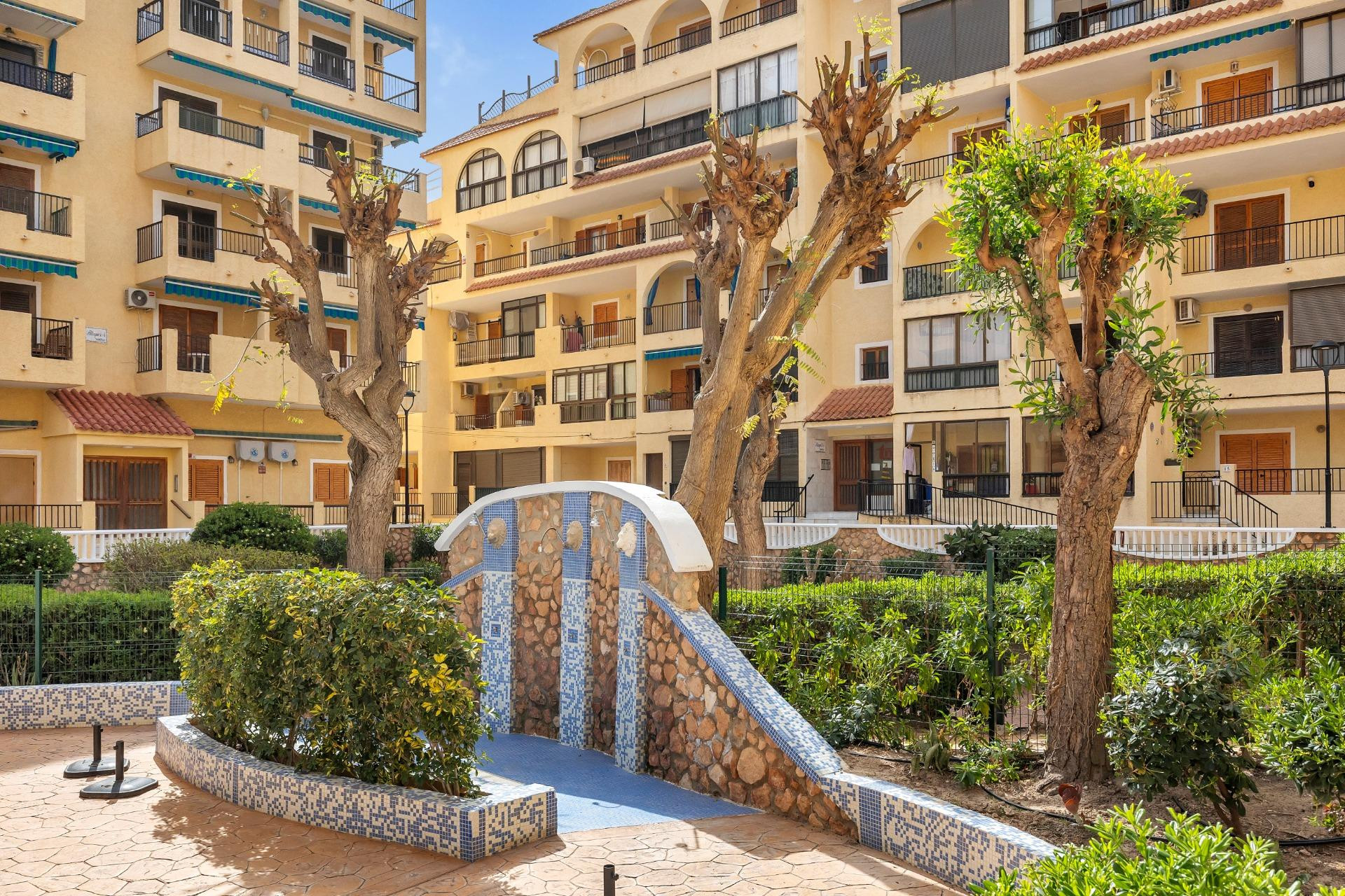 Resale - Apartment  - Torrevieja - La Mata
