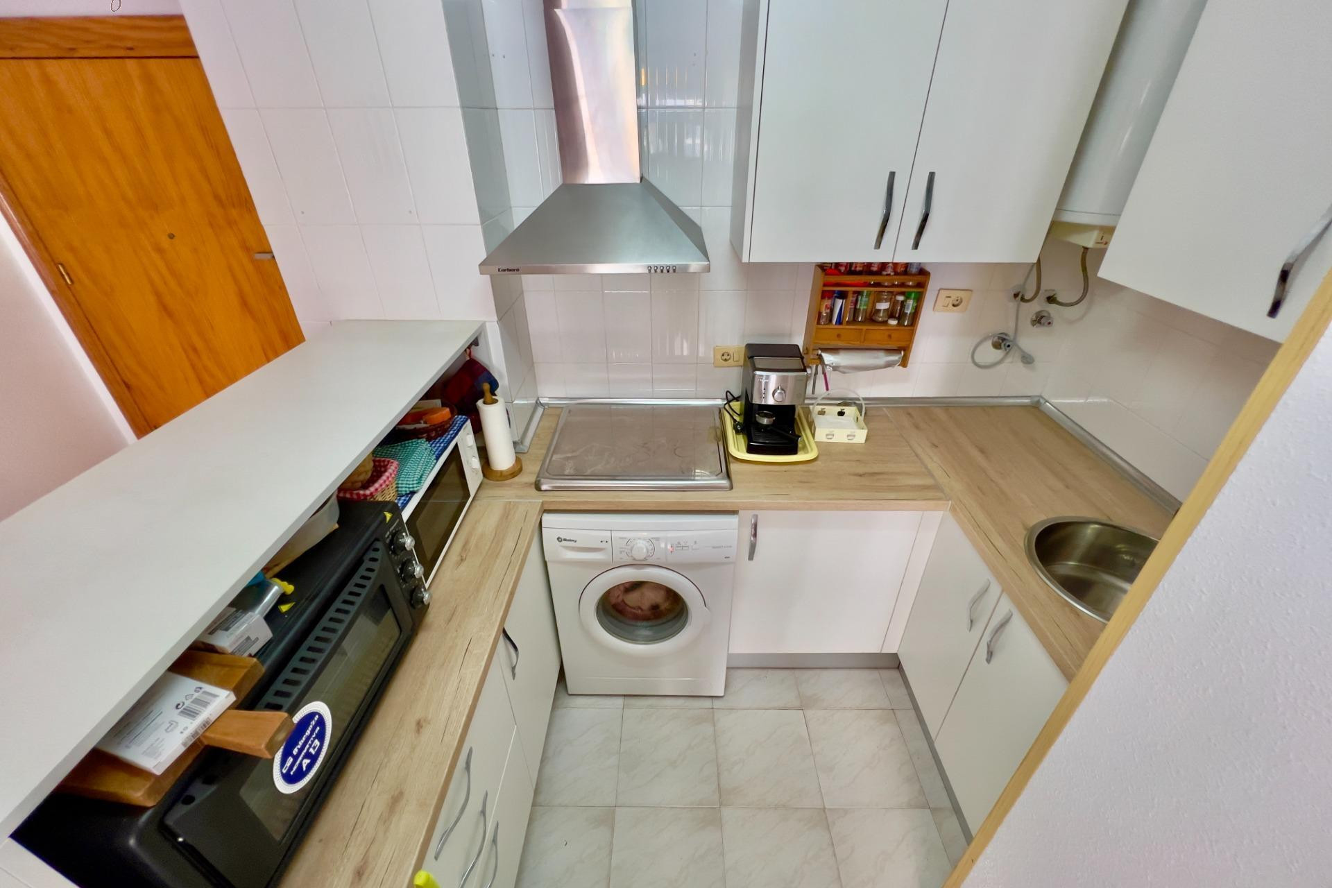 Resale - Apartment  - Torrevieja - La Mata