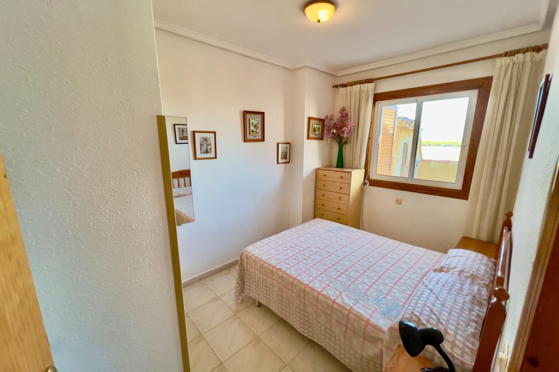 Resale - Apartment  - Torrevieja - La Mata