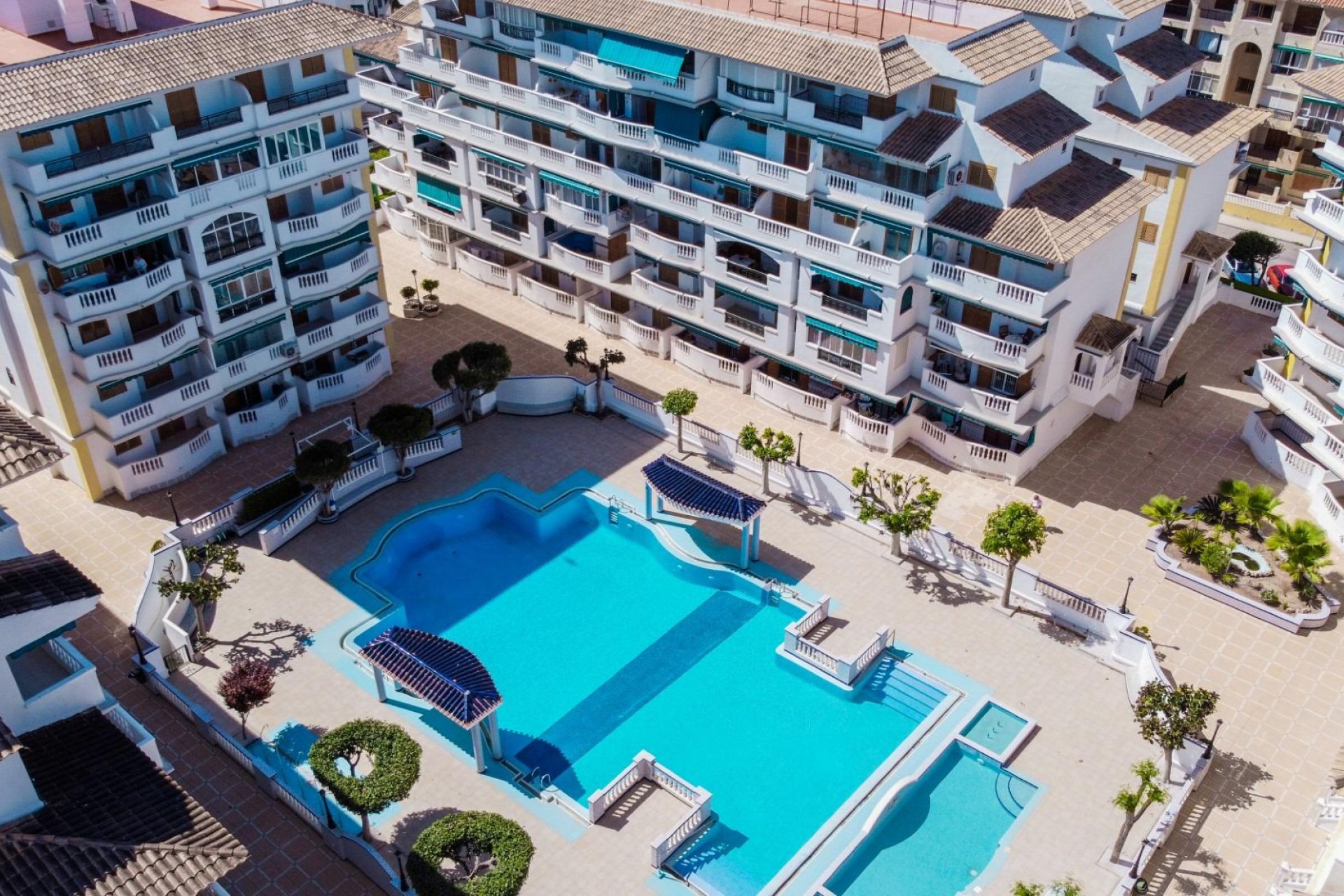 Resale - Apartment  - Torrevieja - La Mata