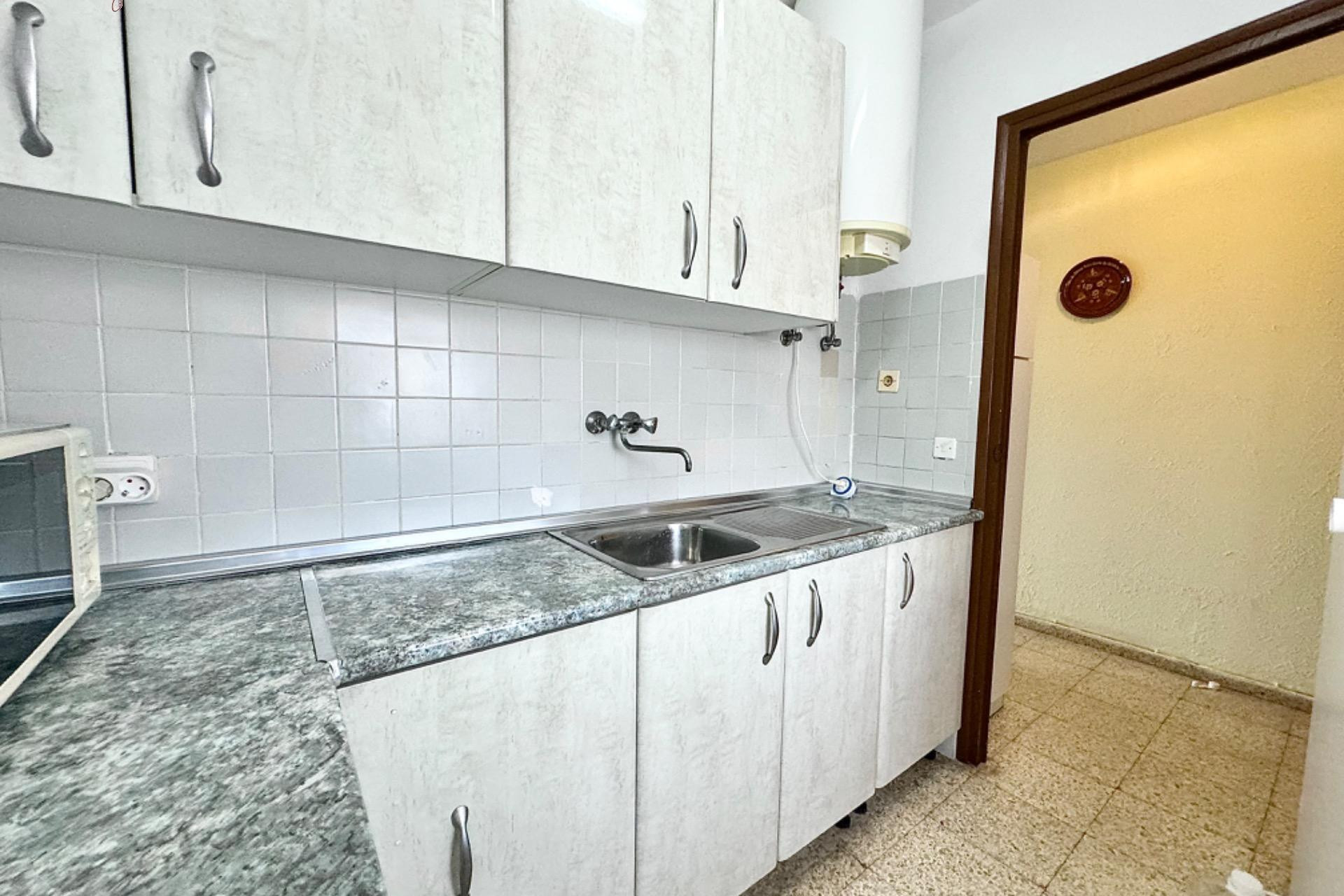 Resale - Apartment  - Torrevieja - La Mata