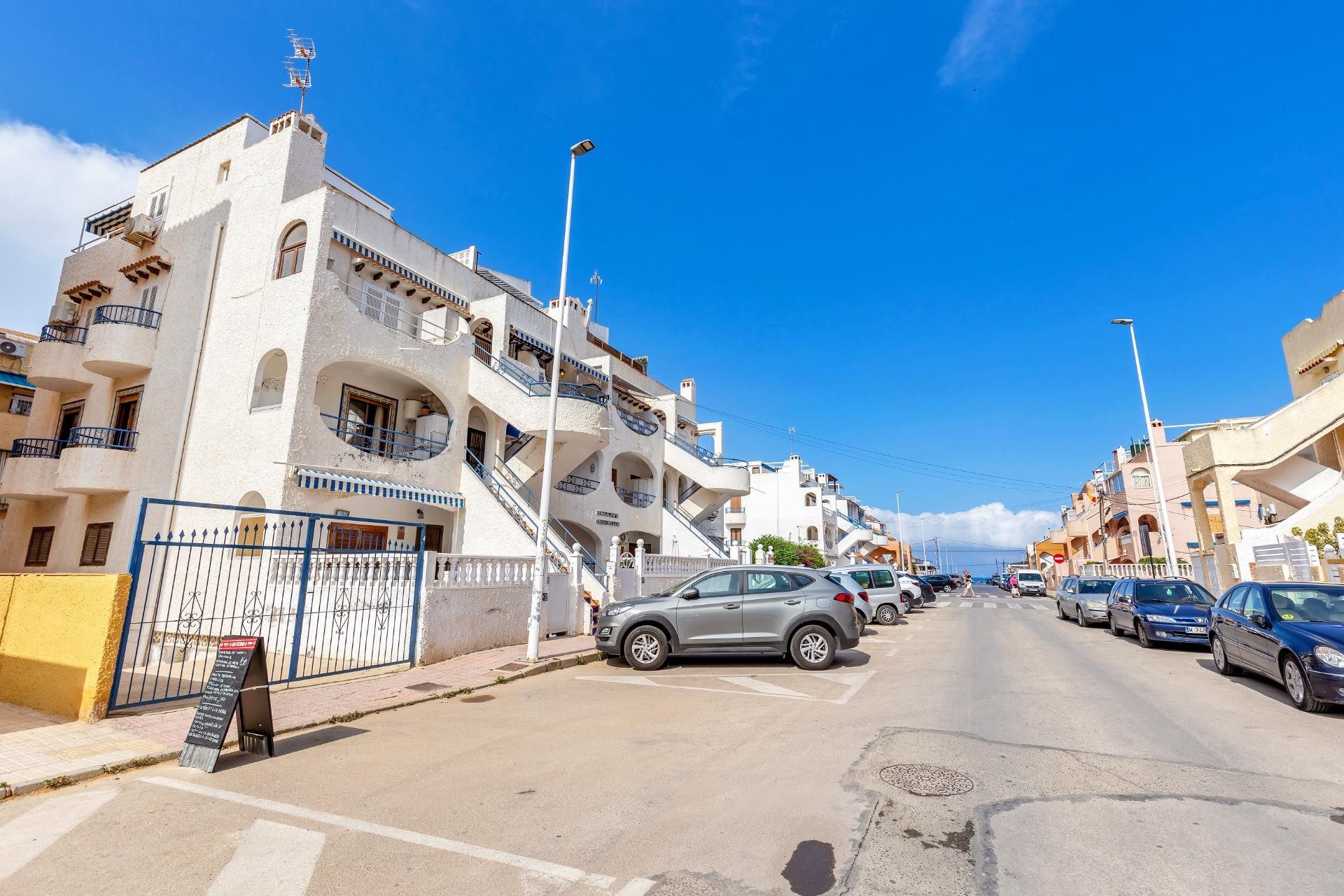 Resale - Apartment  - Torrevieja - La Mata