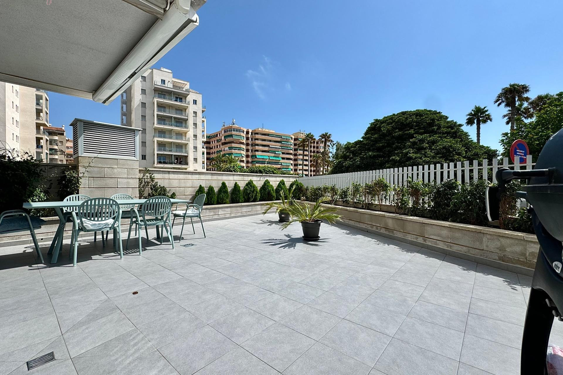 Resale - Apartment  - Torrevieja - La Mata