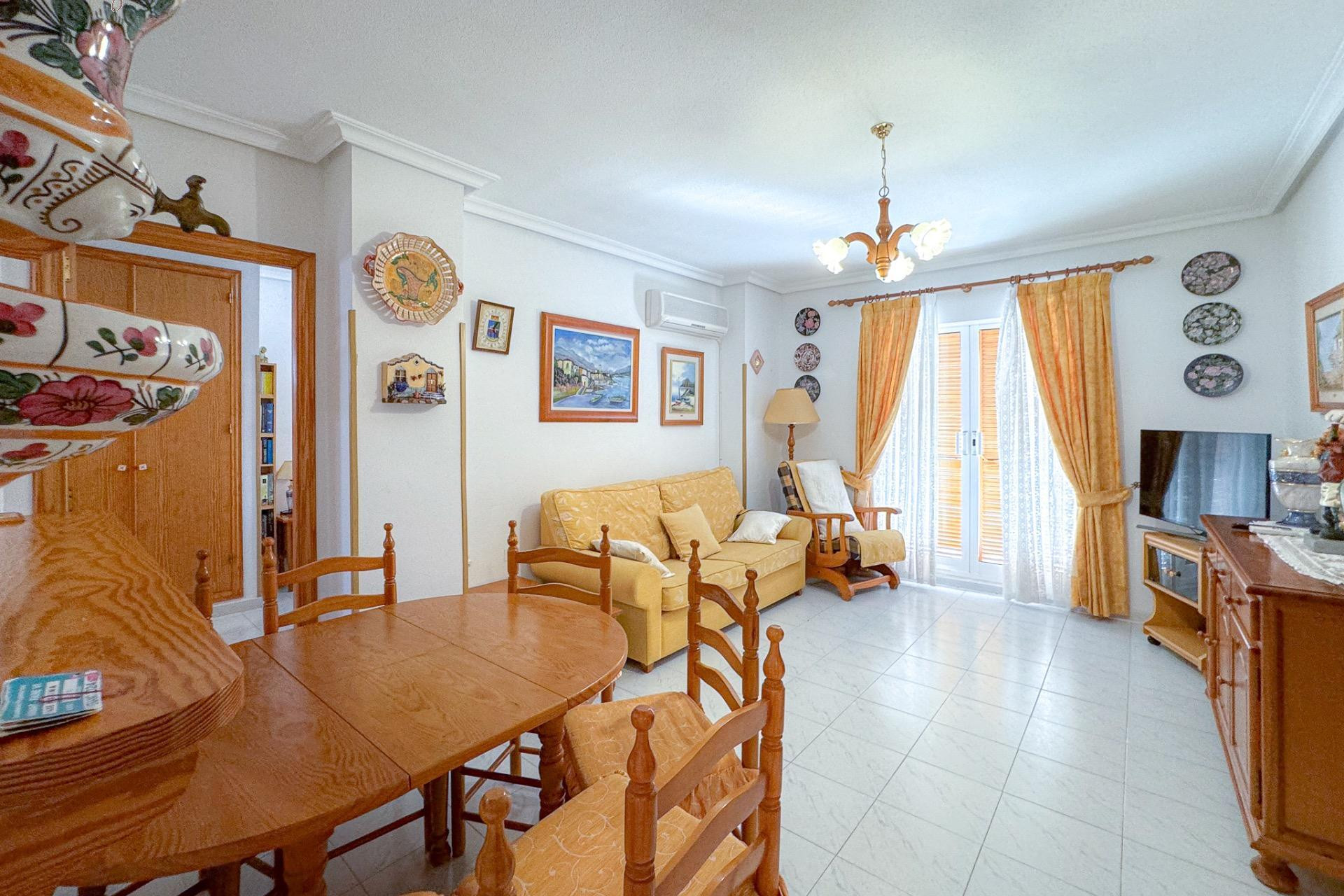 Resale - Apartment  - Torrevieja - La Mata