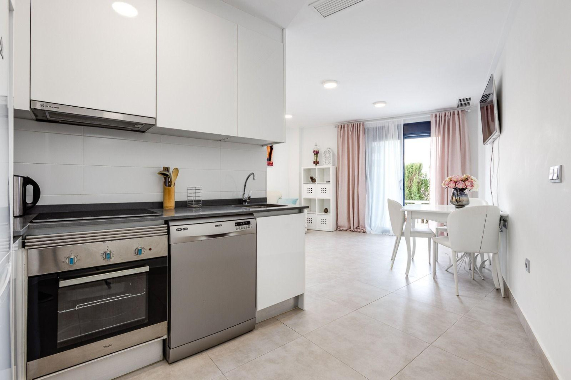 Resale - Apartment  - Torrevieja - La Mata