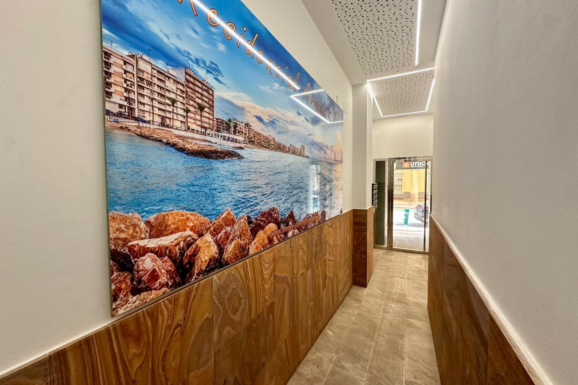 Resale - Apartment  - Torrevieja - La Mata