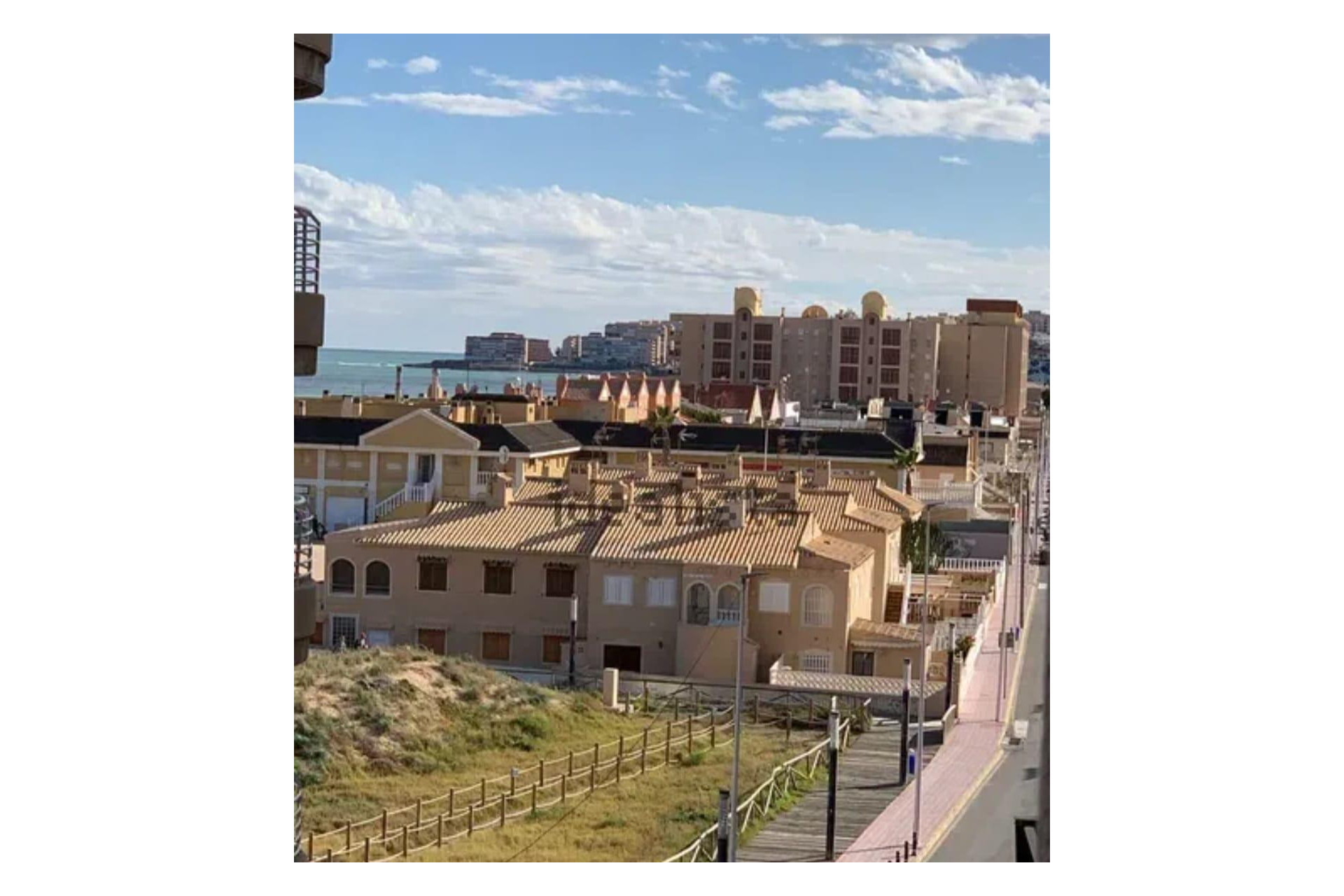 Resale - Apartment  - Torrevieja - La Mata