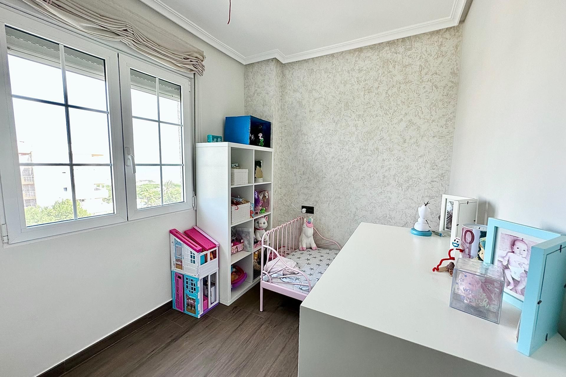 Resale - Apartment  - Torrevieja - La Mata