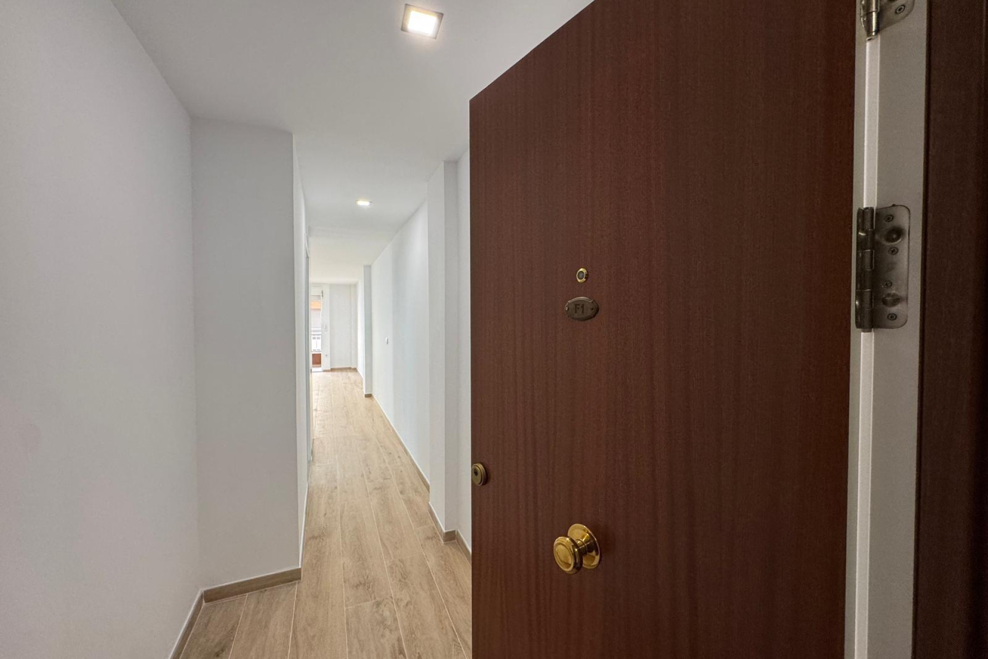 Resale - Apartment  - Torrevieja - La Mata