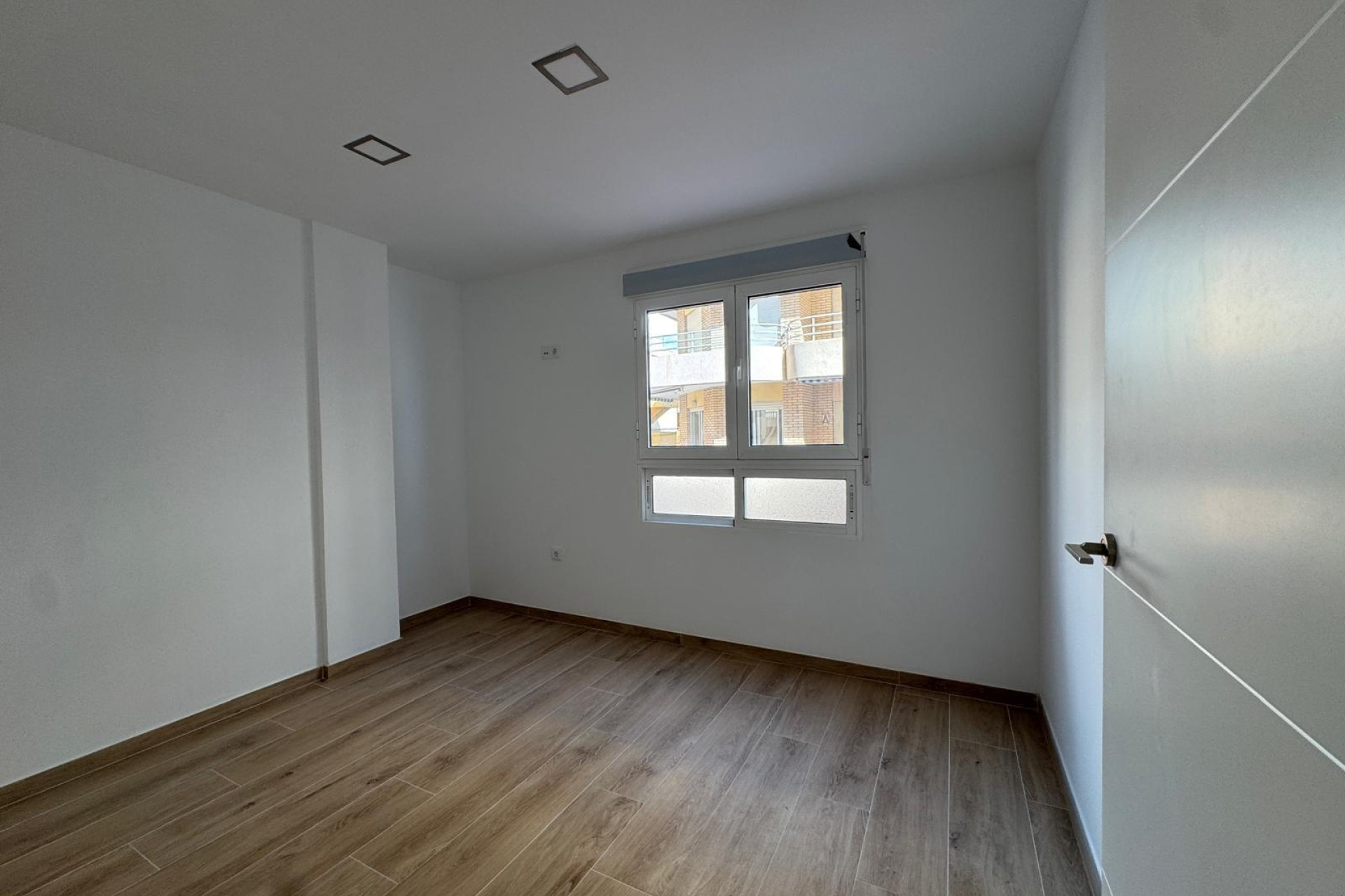 Resale - Apartment  - Torrevieja - La Mata