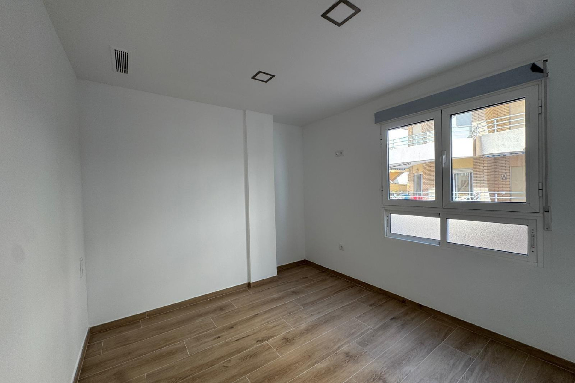 Resale - Apartment  - Torrevieja - La Mata