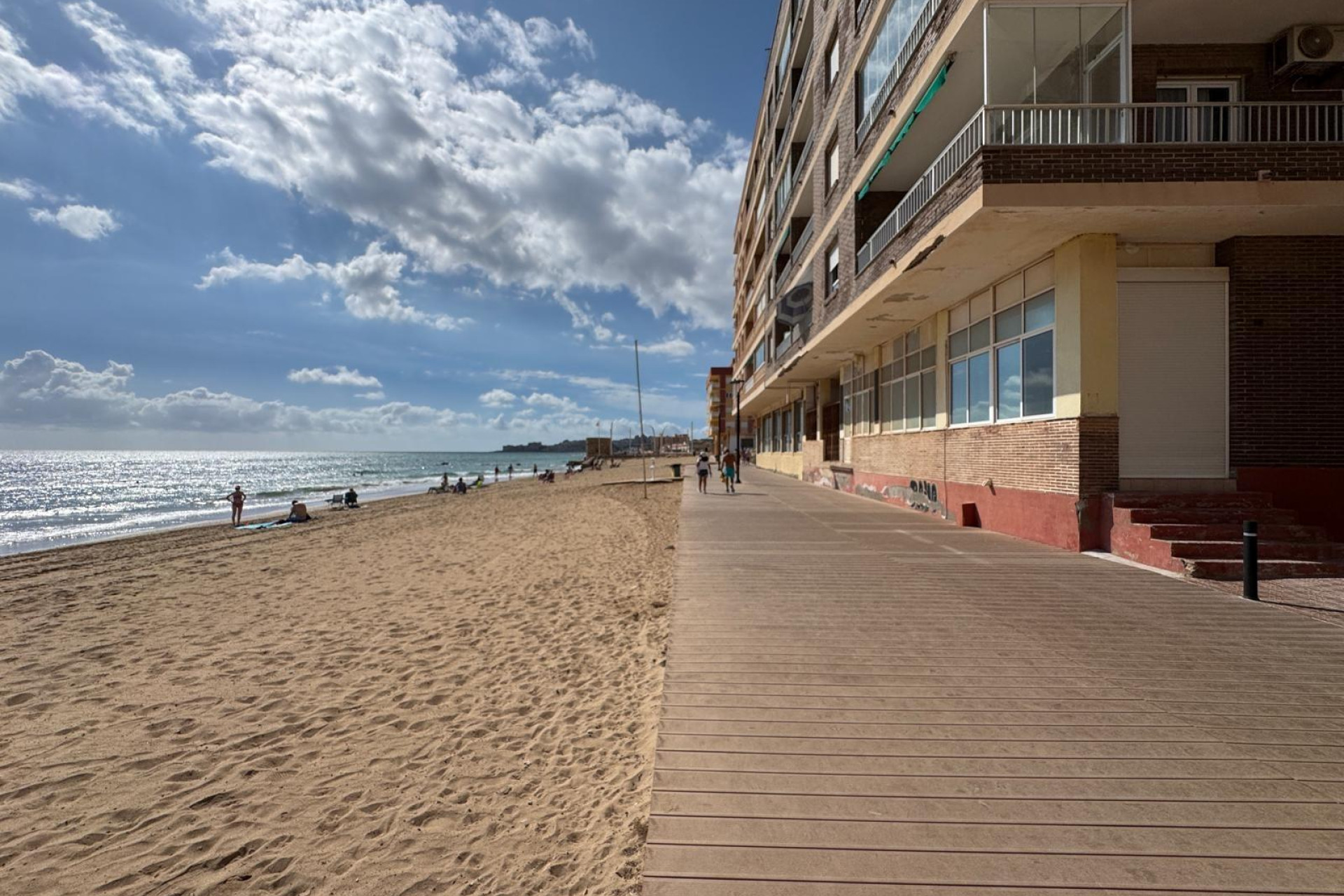 Resale - Apartment  - Torrevieja - La Mata