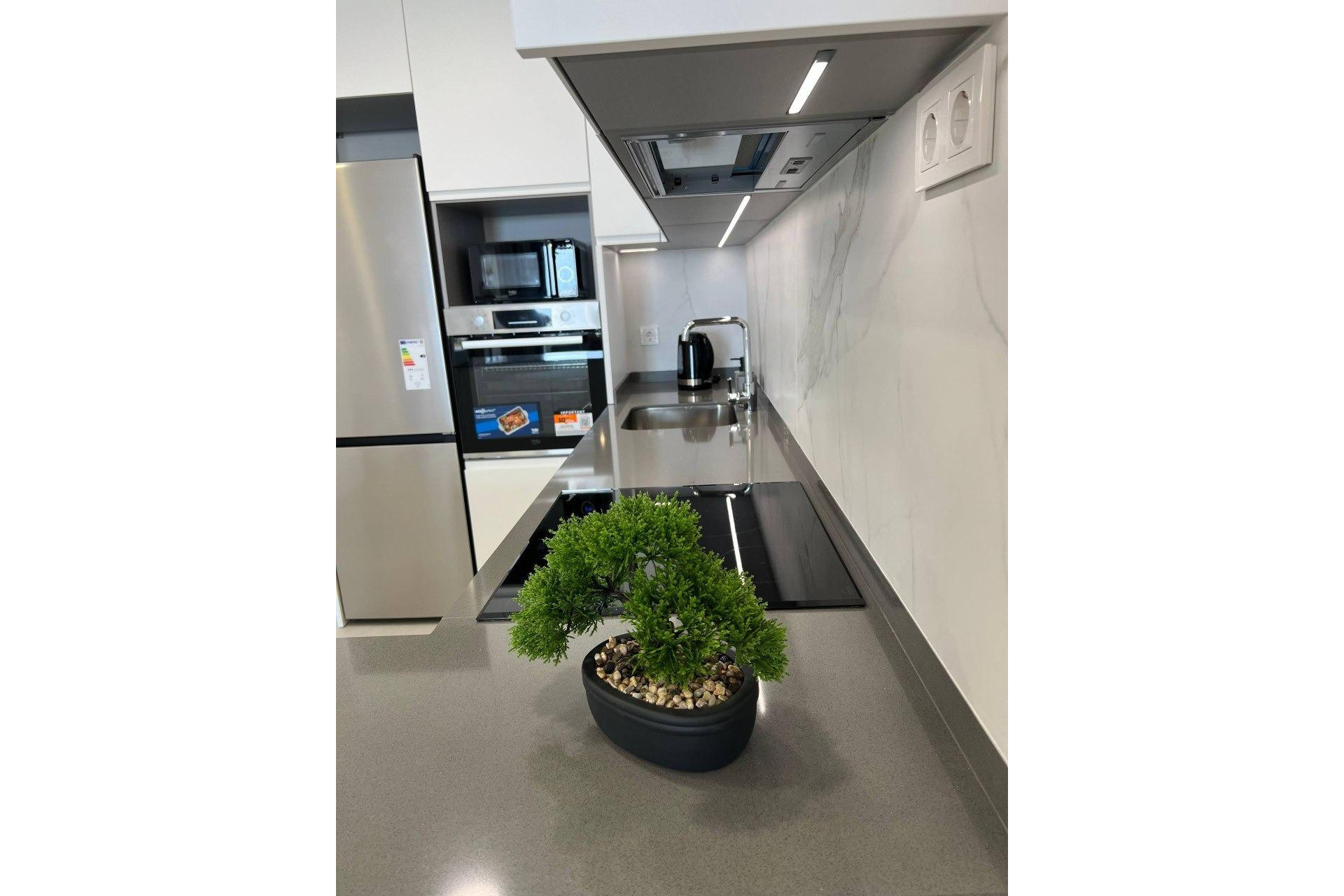 Resale - Apartment  - Torrevieja - La Mata