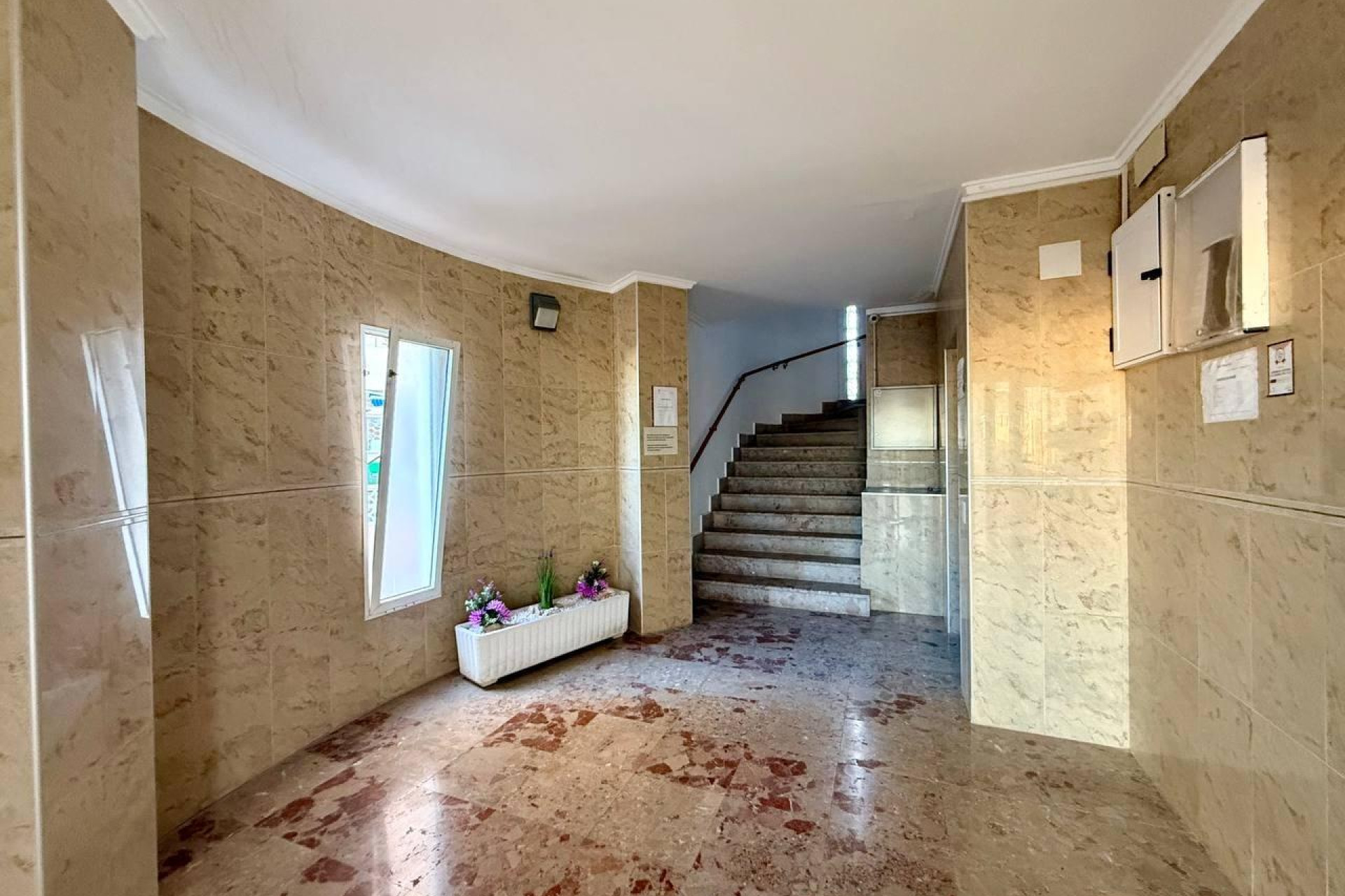 Resale - Apartment  - Torrevieja - La Mata