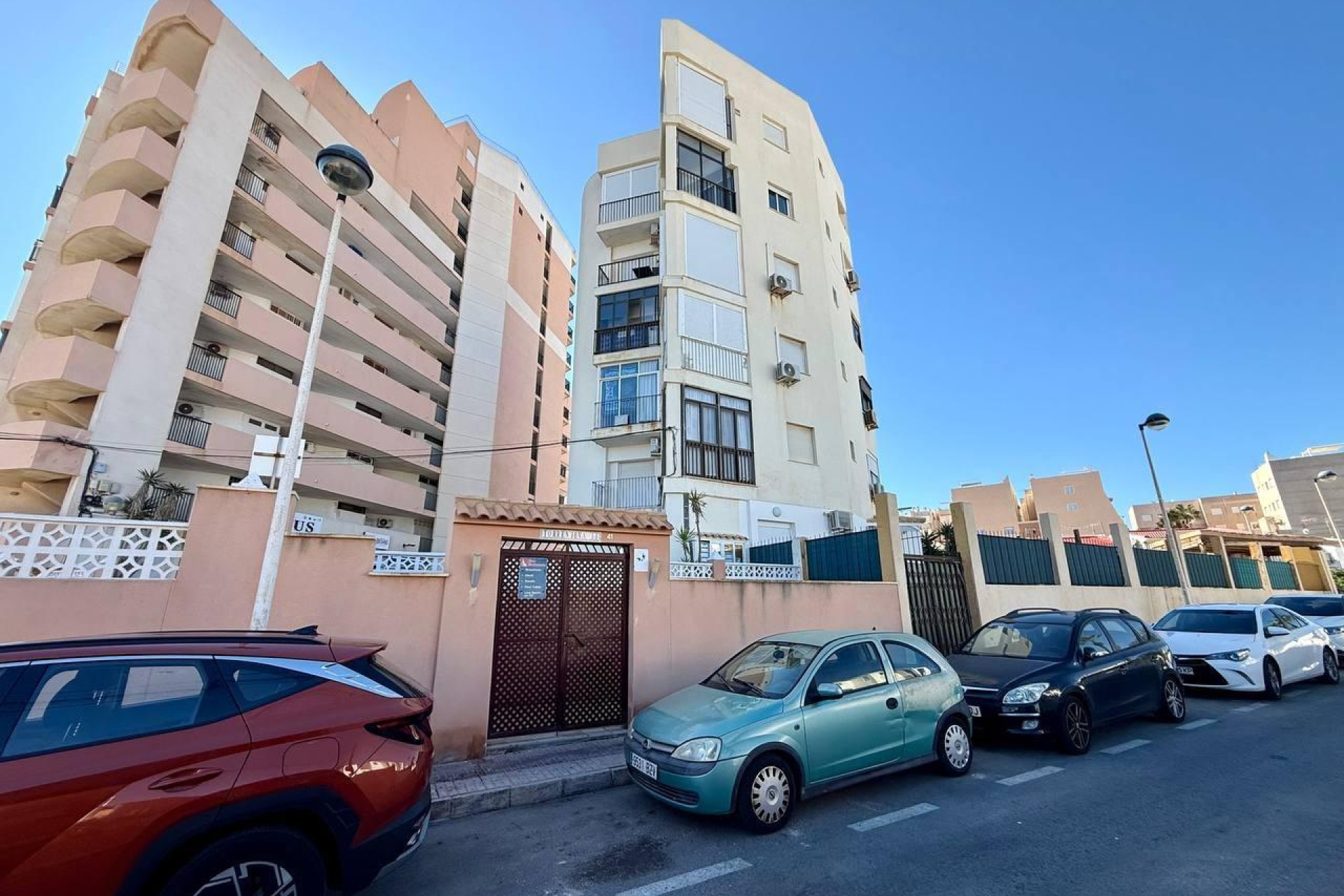 Resale - Apartment  - Torrevieja - La Mata