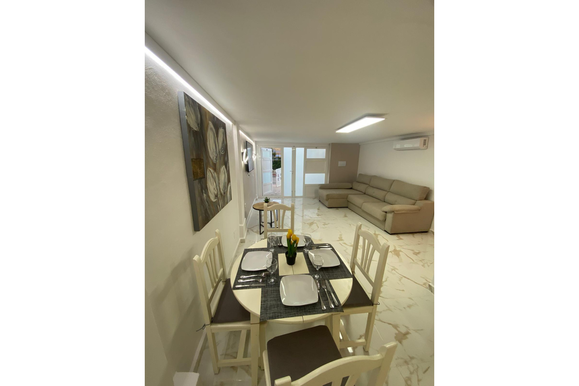 Resale - Apartment  - Torrevieja - La Mata