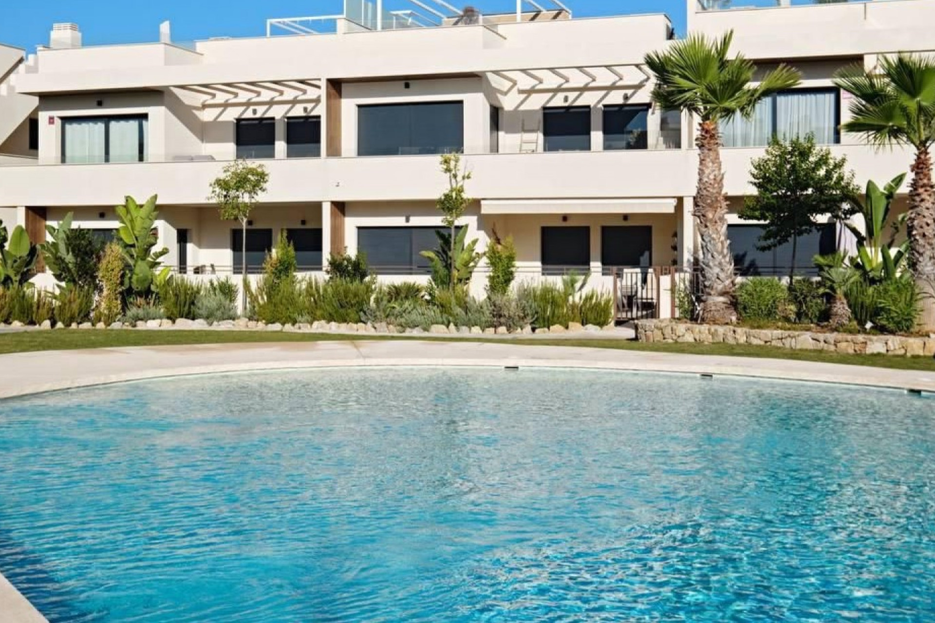 Resale - Apartment  - Torrevieja - La Veleta