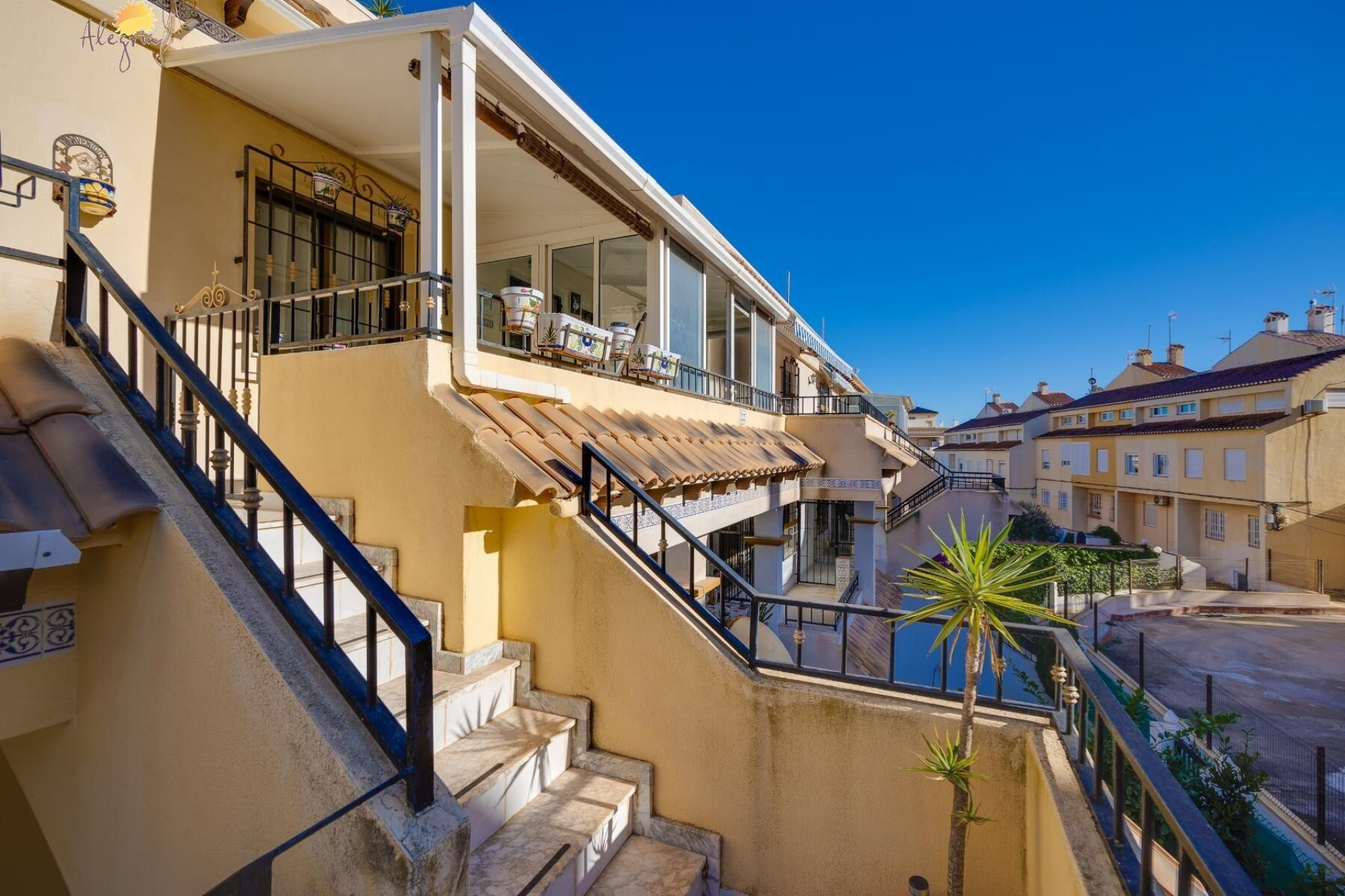 Resale - Apartment  - Torrevieja - La veleta