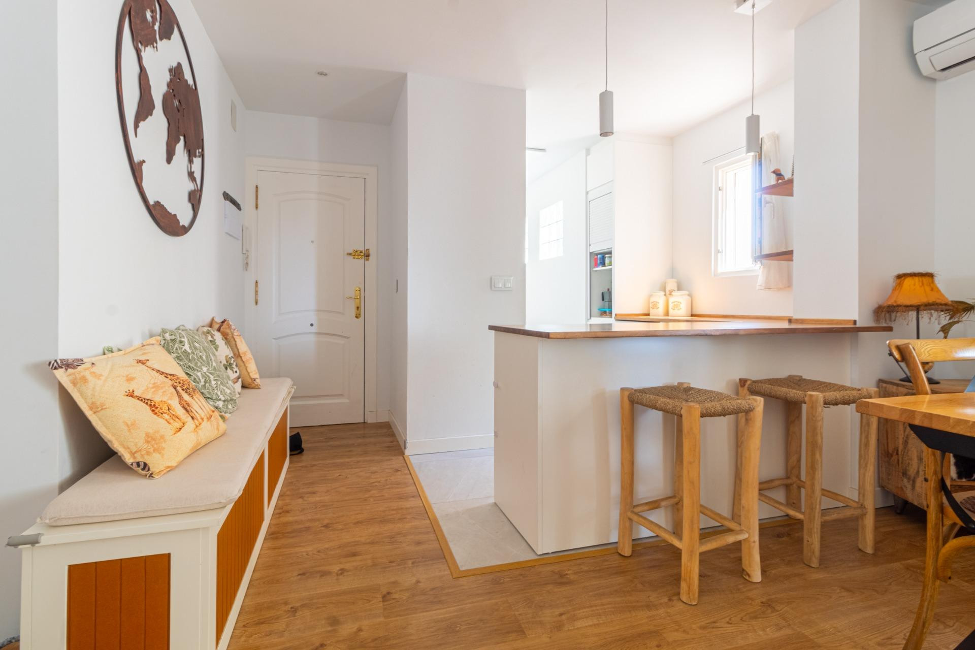 Resale - Apartment  - Torrevieja - La veleta