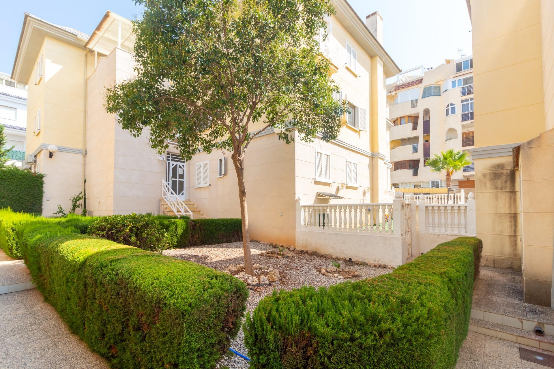 Resale - Apartment  - Torrevieja - La veleta