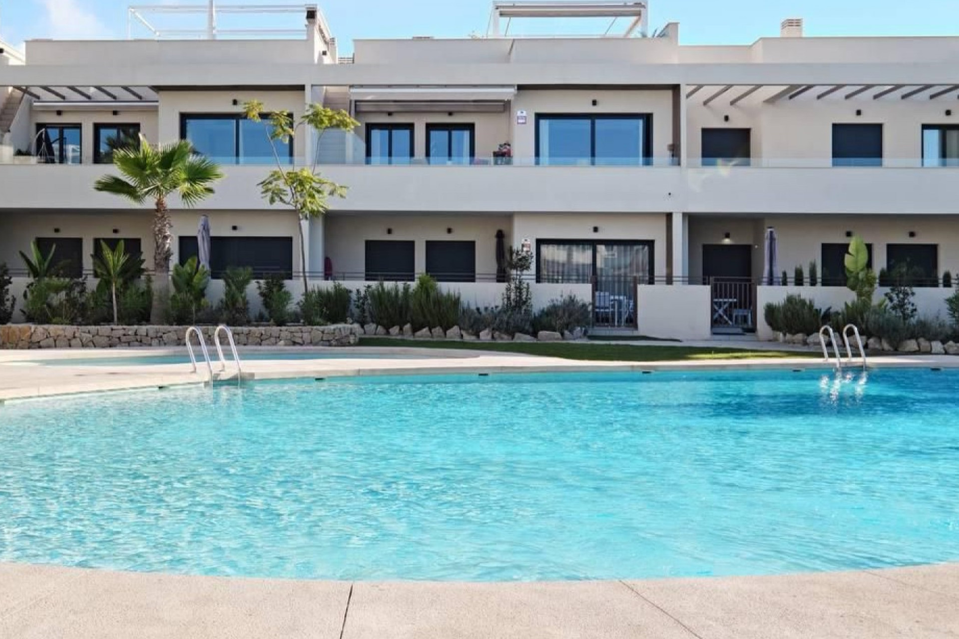 Resale - Apartment  - Torrevieja - La veleta