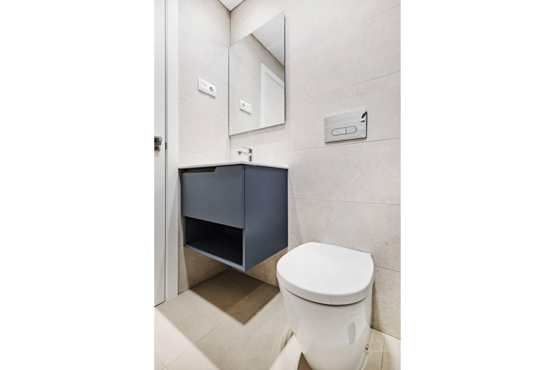 Resale - Apartment  - Torrevieja - La veleta