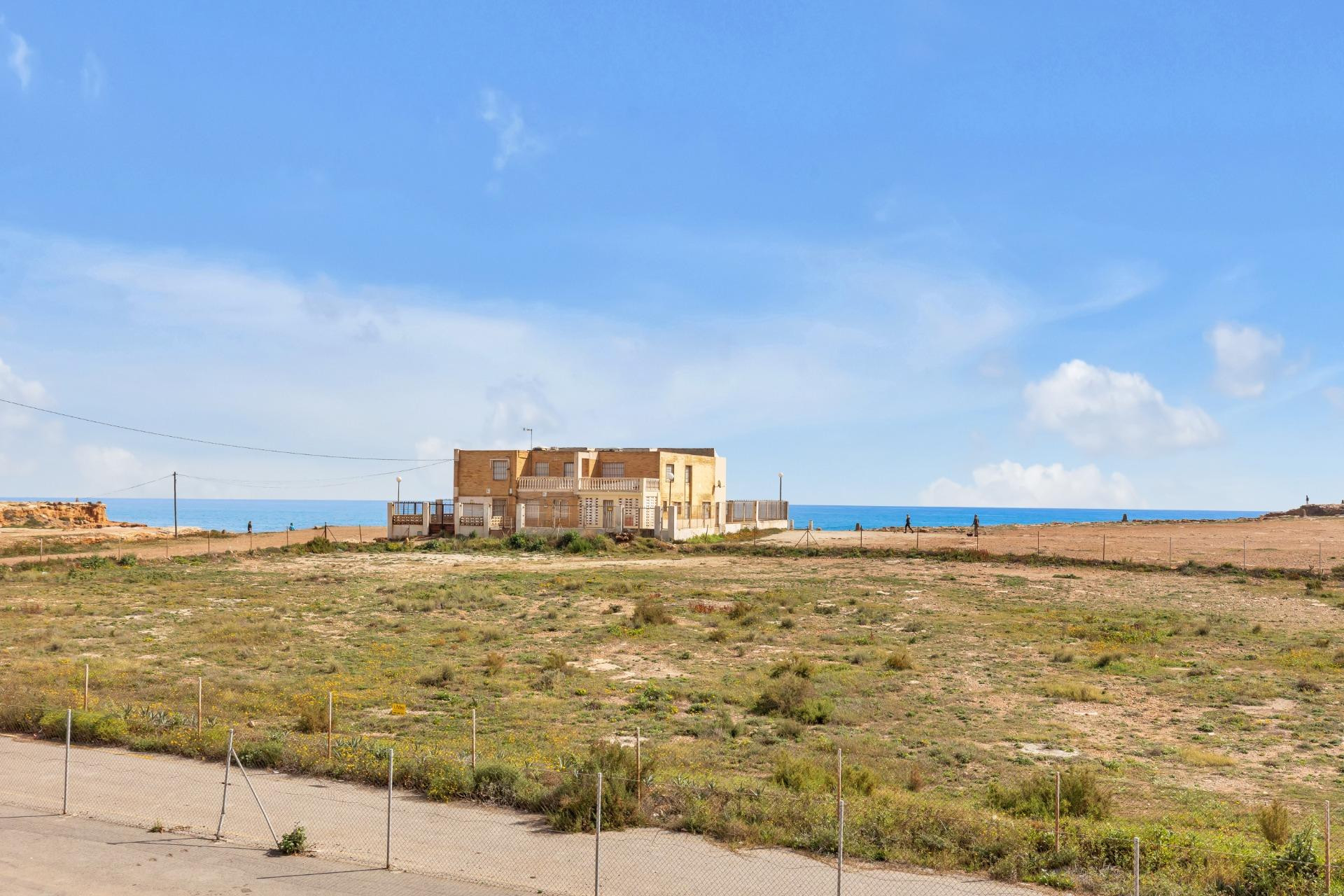 Resale - Apartment  - Torrevieja - Los Frutales
