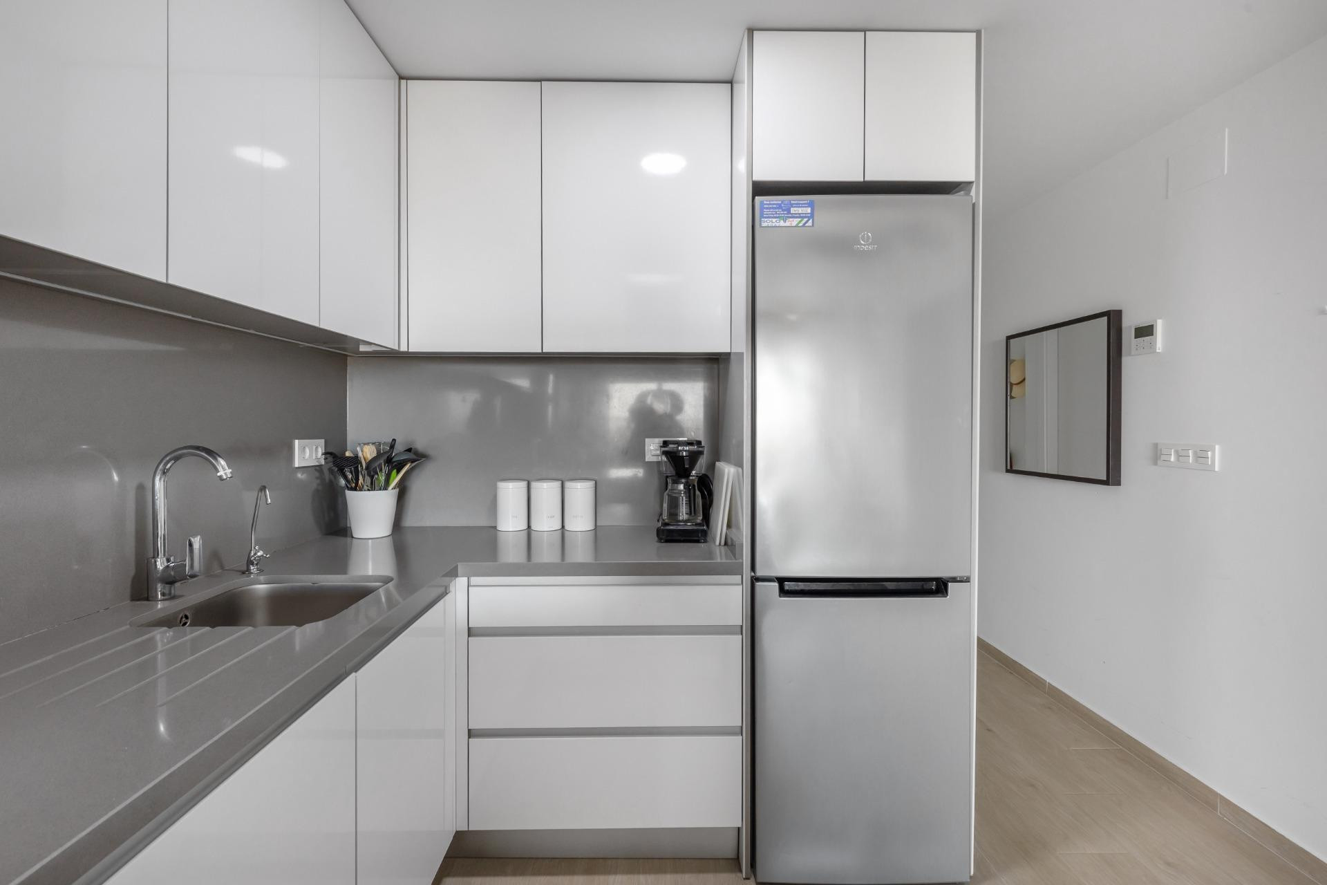 Resale - Apartment  - Torrevieja - Los Frutales