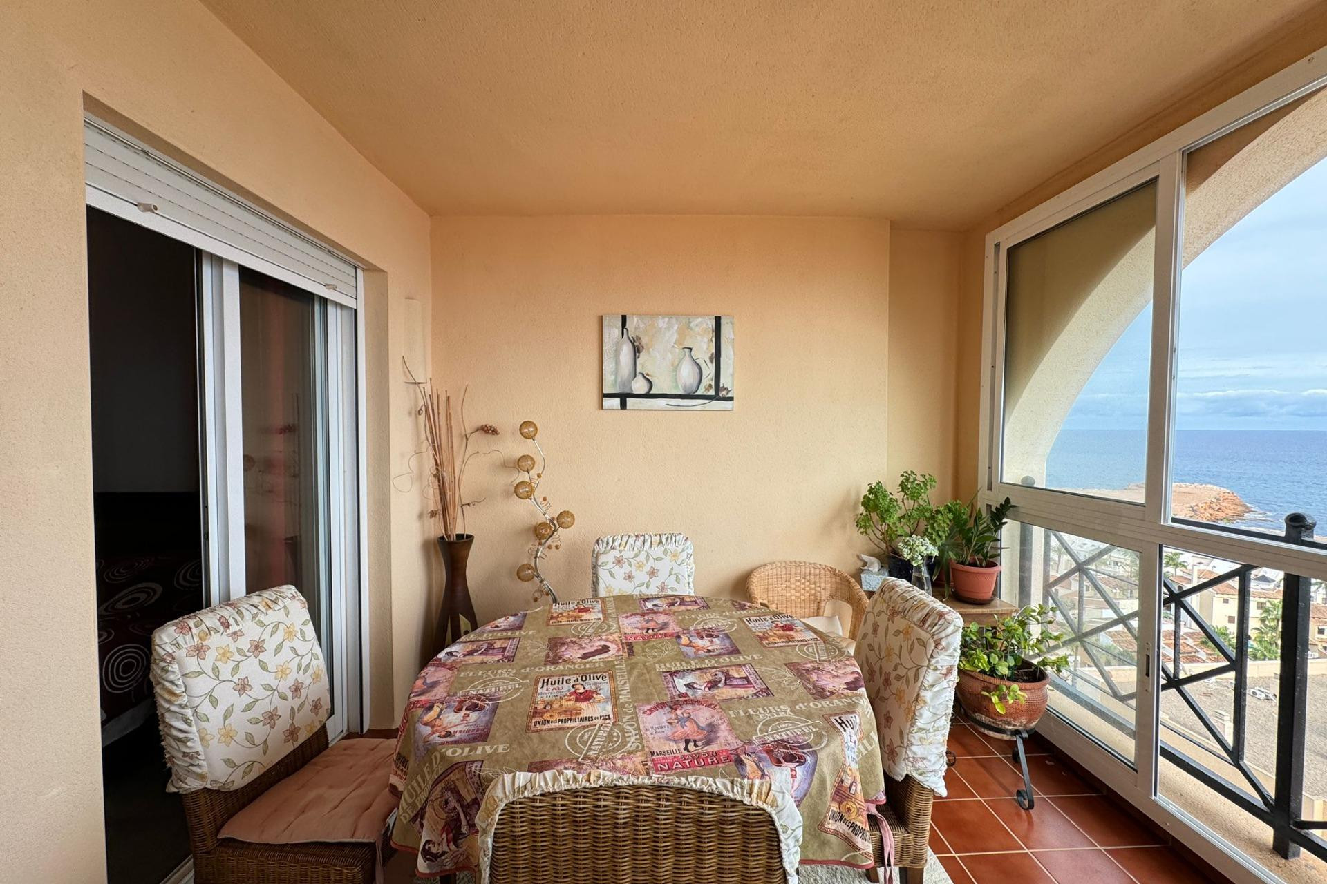 Resale - Apartment  - Torrevieja - Los Frutales