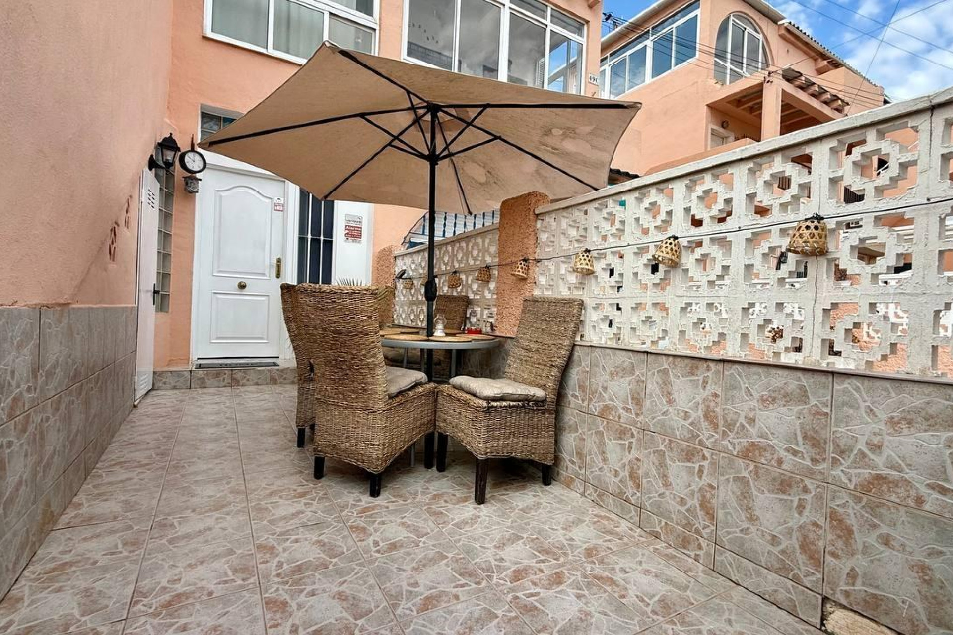 Resale - Apartment  - Torrevieja - Los Frutales