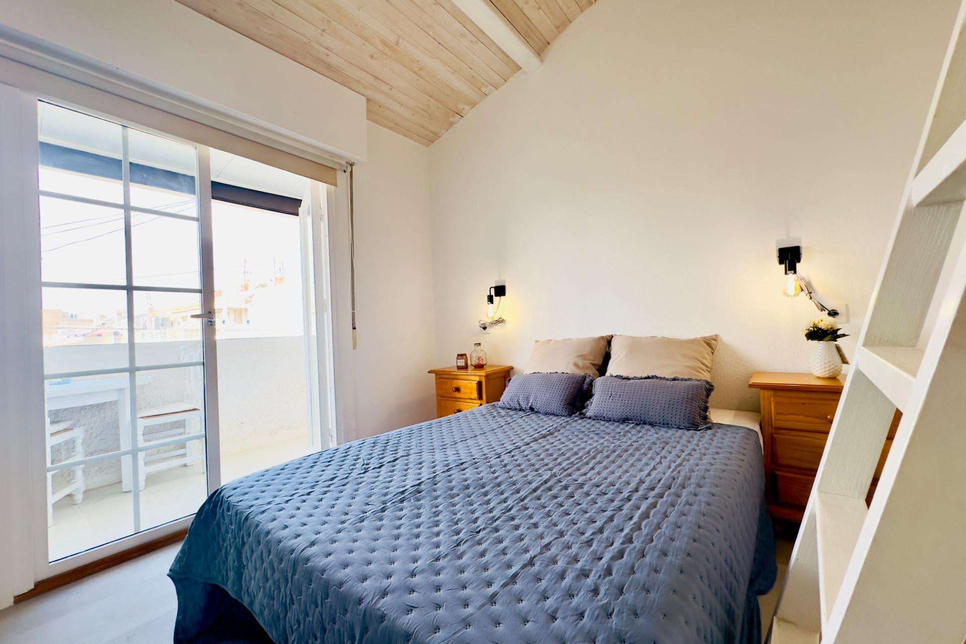 Resale - Apartment  - Torrevieja - Los Frutales