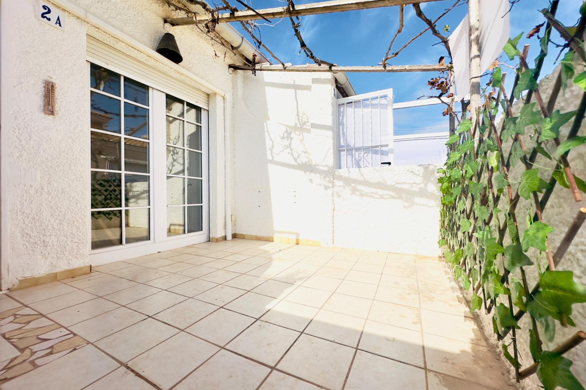 Resale - Apartment  - Torrevieja - Los Frutales