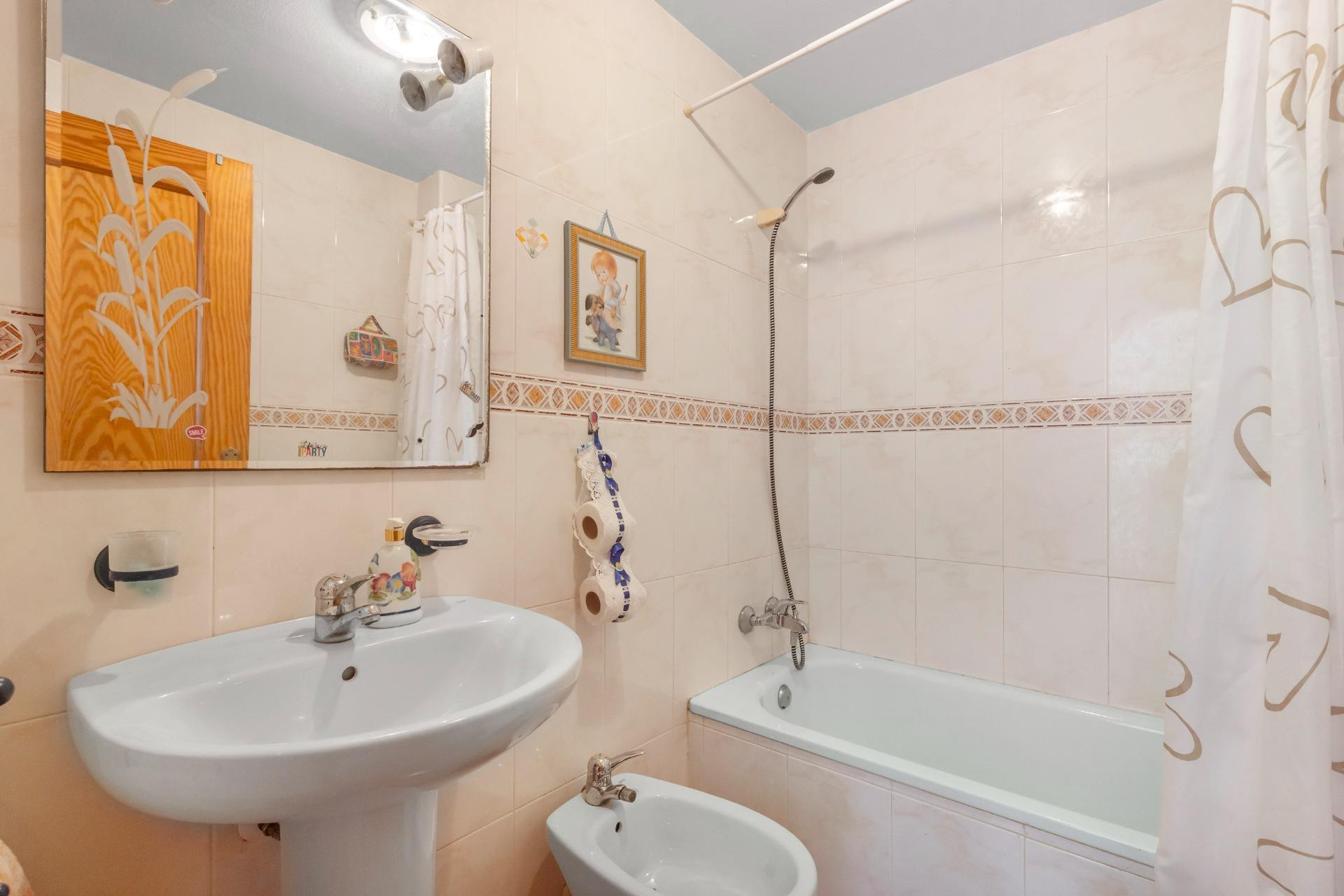 Resale - Apartment  - Torrevieja - Nueva Torrevieja