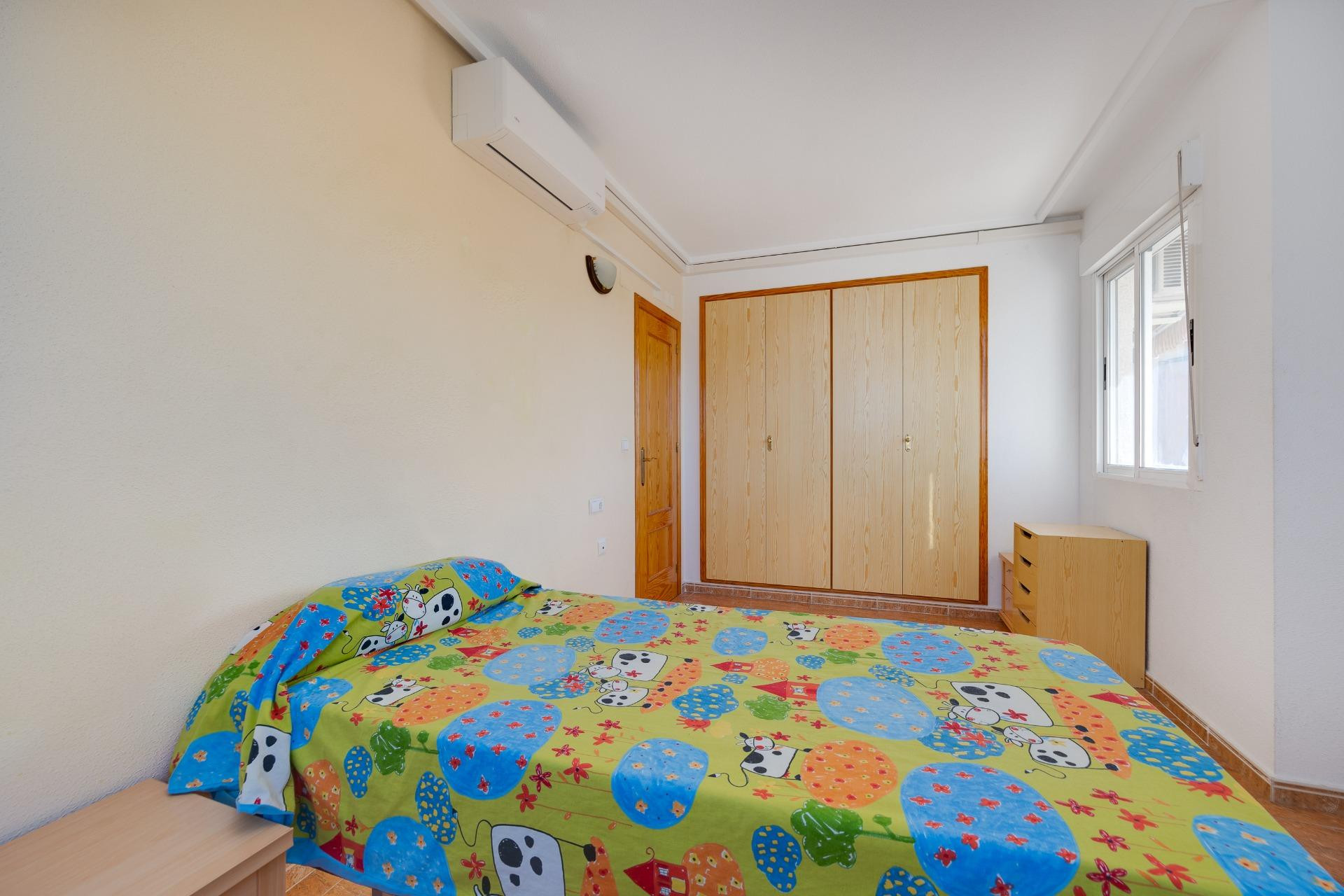 Resale - Apartment  - Torrevieja - Nueva Torrevieja